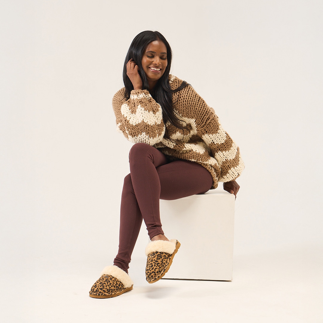 Bearpaw Sabot »Loki Exotic«  Chaussons d'intérieur, sabot avec motif léopard