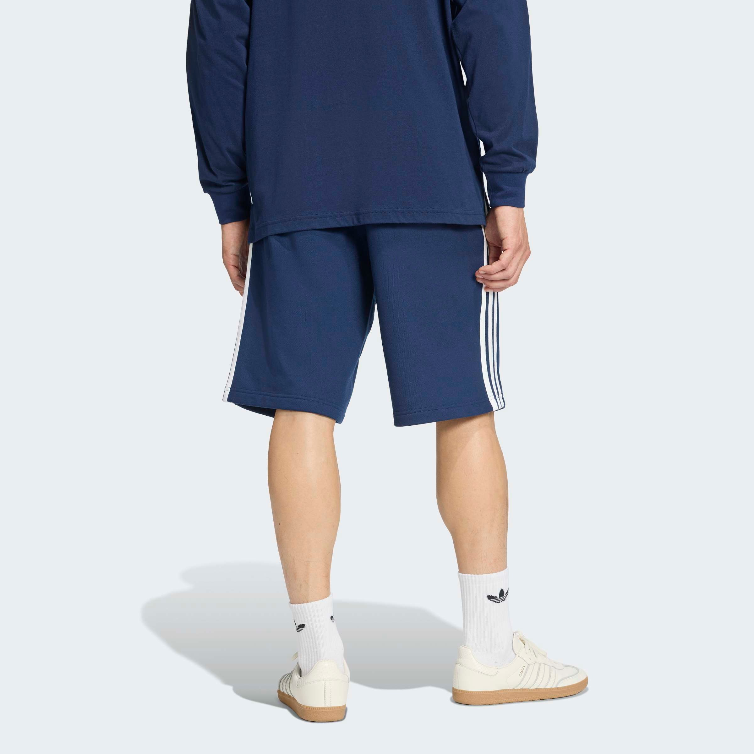 adidas Originals Short »3-STREIFEN«  sportlicher Stil, für Strasse und Zuhause, aus weichem French Terry