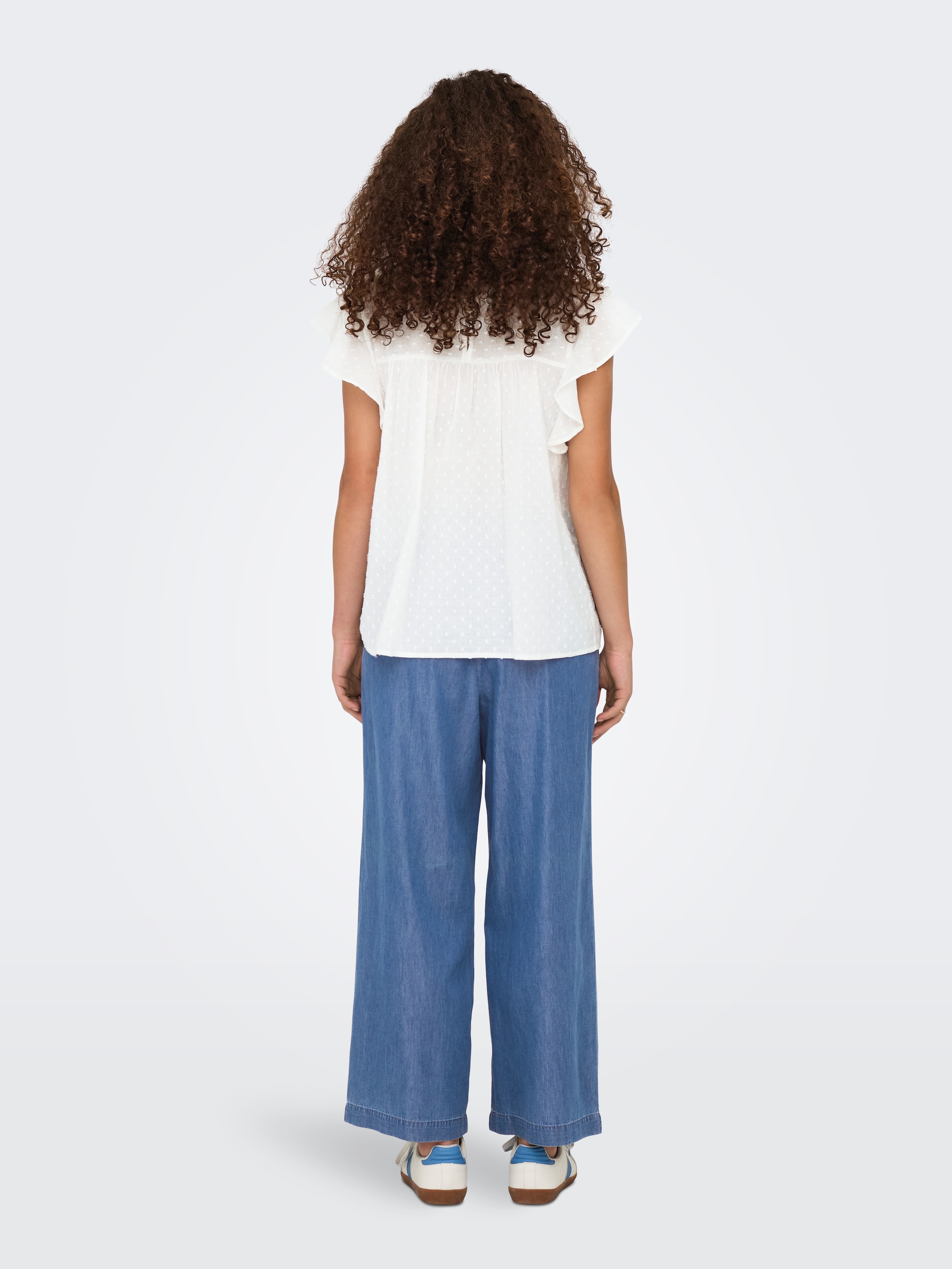 ONLY Top à volants »ONLKATTI S/S DOBBY TOP WVN NOOS« coton, coupe régulière
