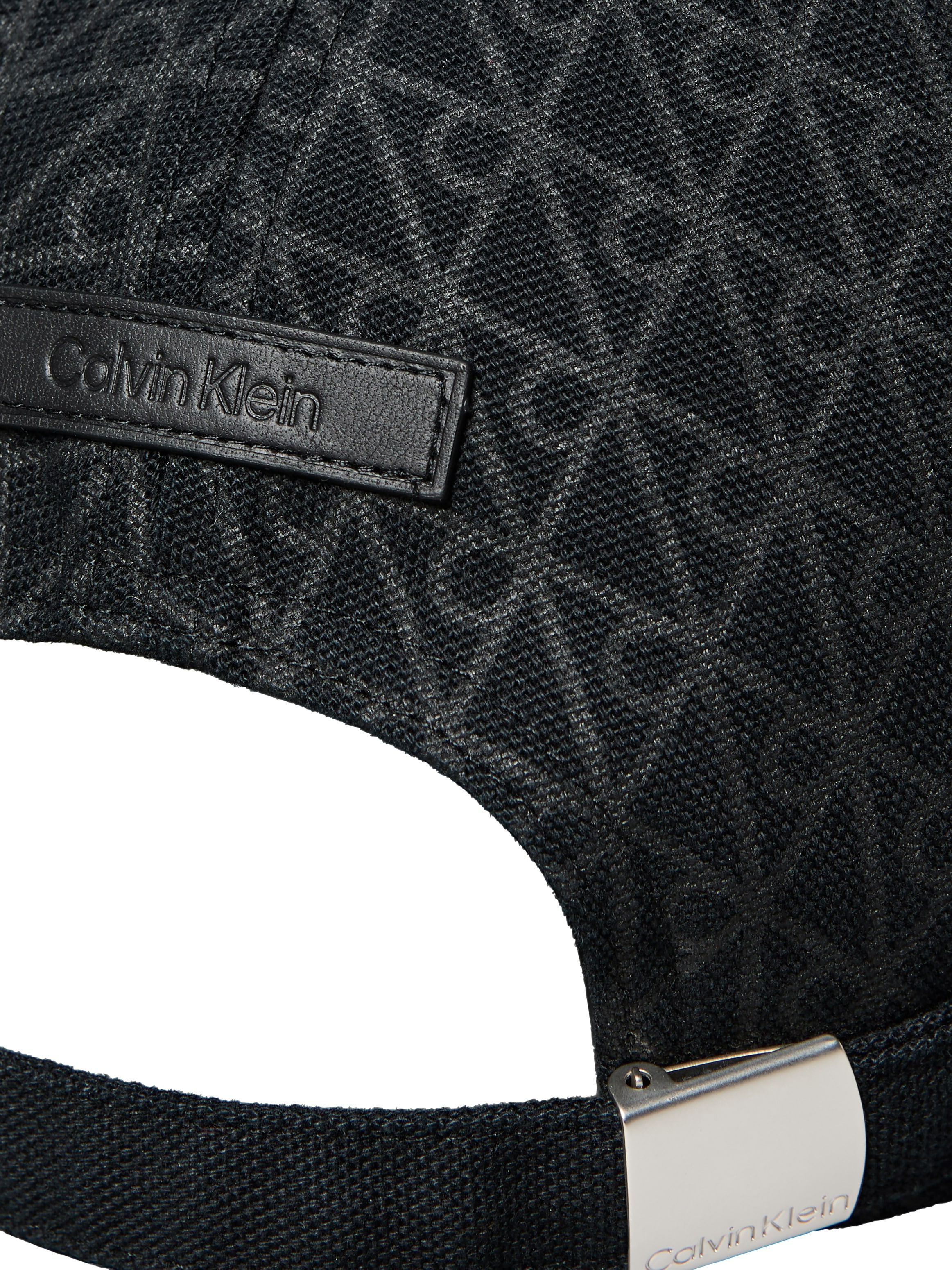 Calvin Klein Baseball Cap »EMBLEM PRINT w LEATHER PATCH CAP« Regular fit und grössenverstellbar