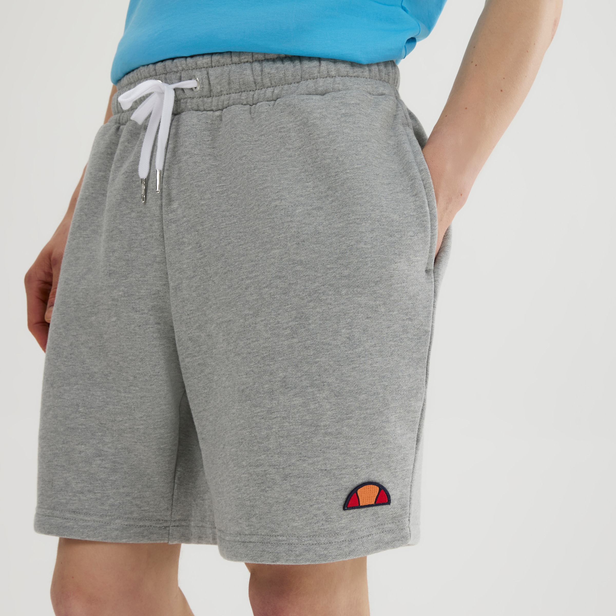 Ellesse Sweatshorts »ISLINGTON SHORT«  En coton et polyester, coupe confortable