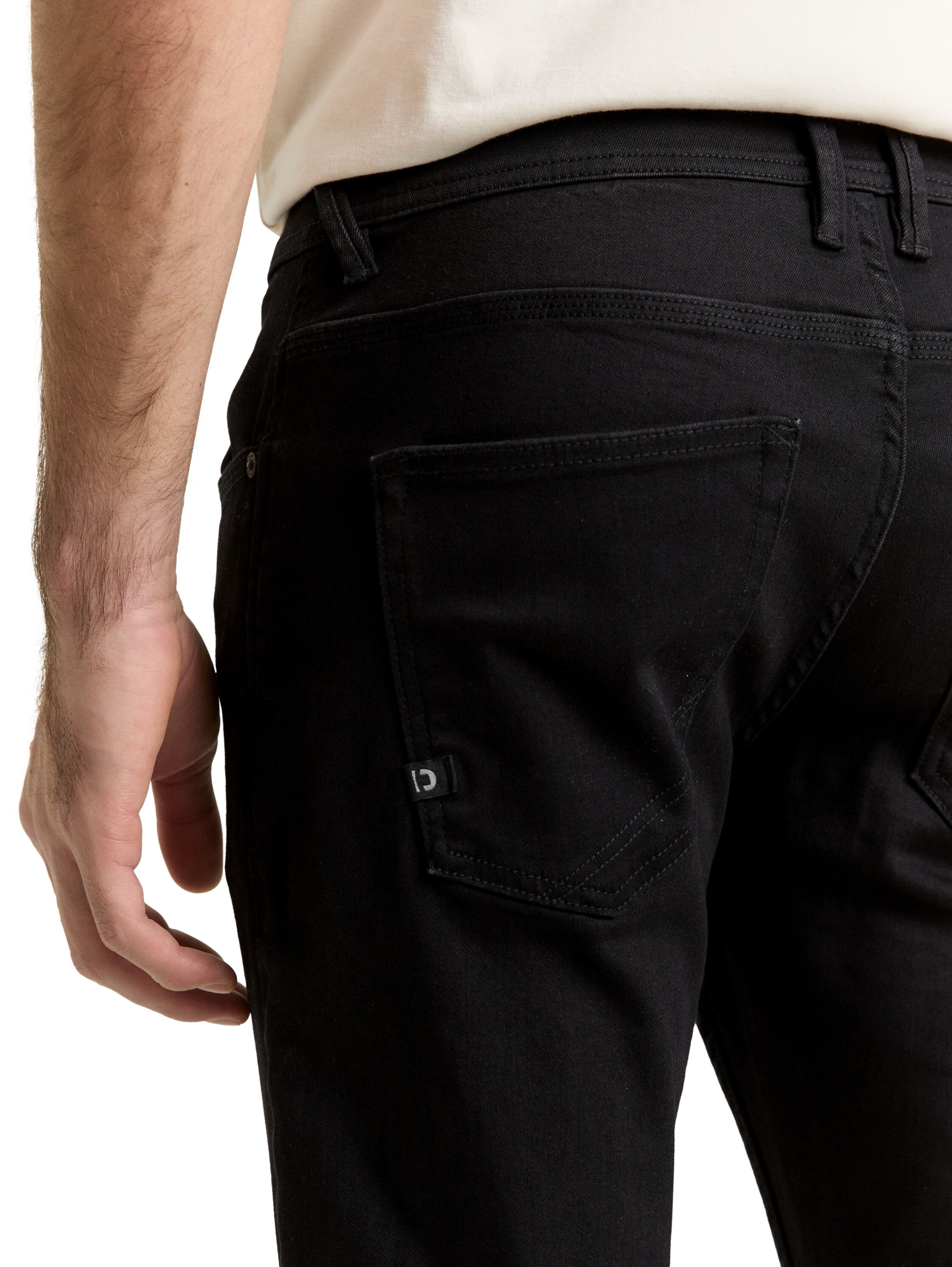 TOM TAILOR Denim Straight-Jeans im klassischen 5-Pocket-Design