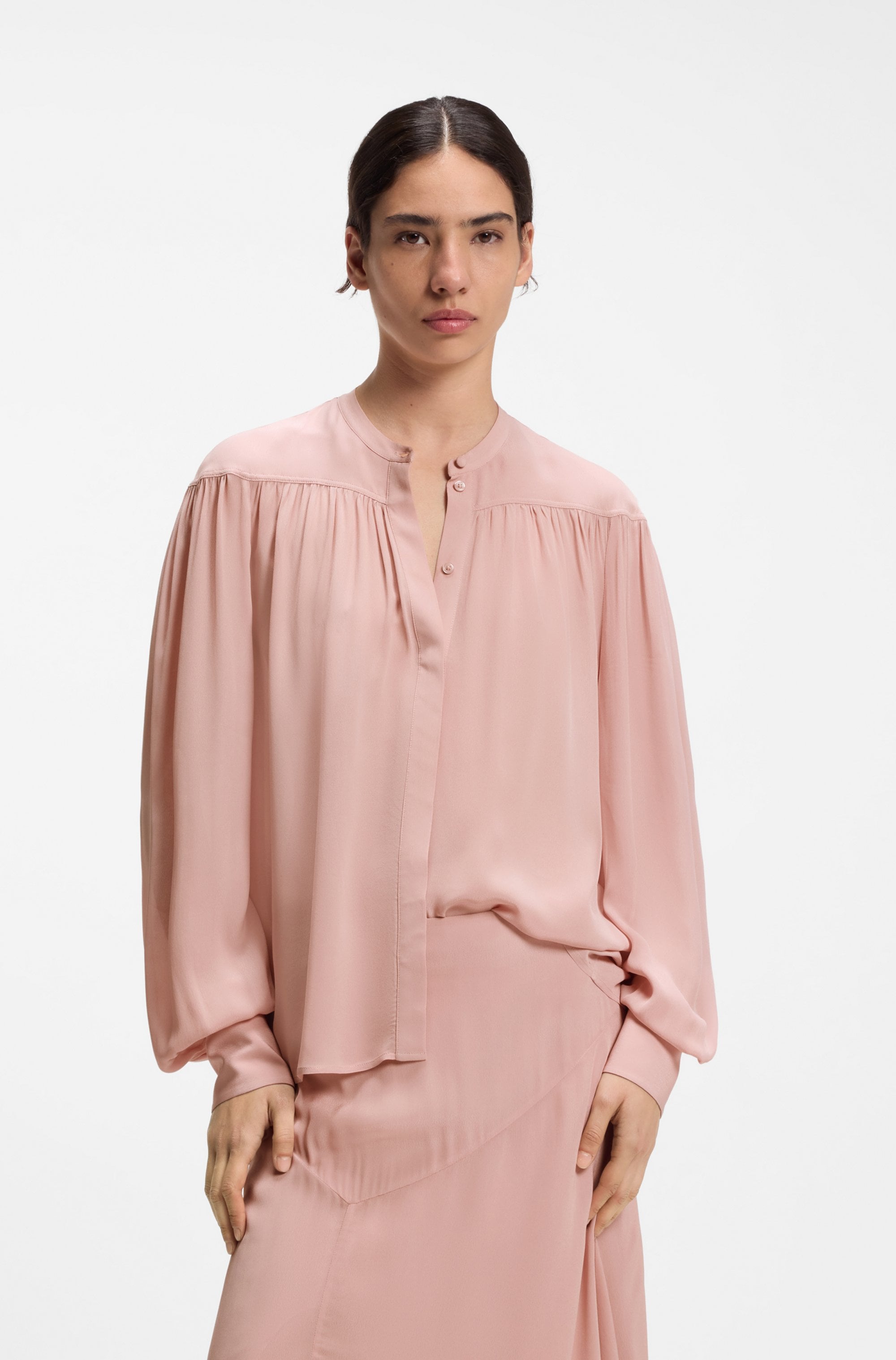 BOSS ORANGE Blouse à manches longues »Bethena Premium Damenmode« mit verdeckter Knopfleiste, Relaxed Fit