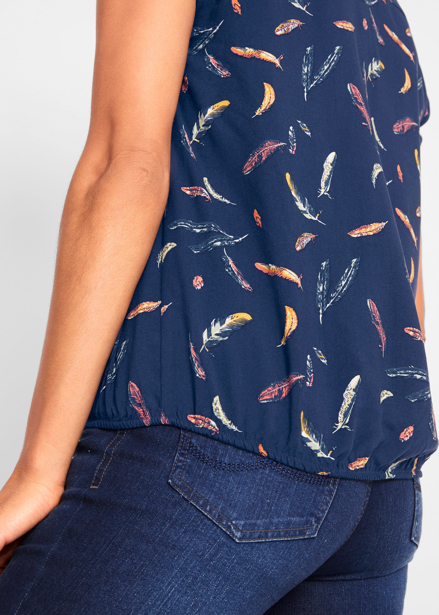 bonprix Blouse à manches courtes lockere Passform, für Sommermode und Casualmode, aus Viskose