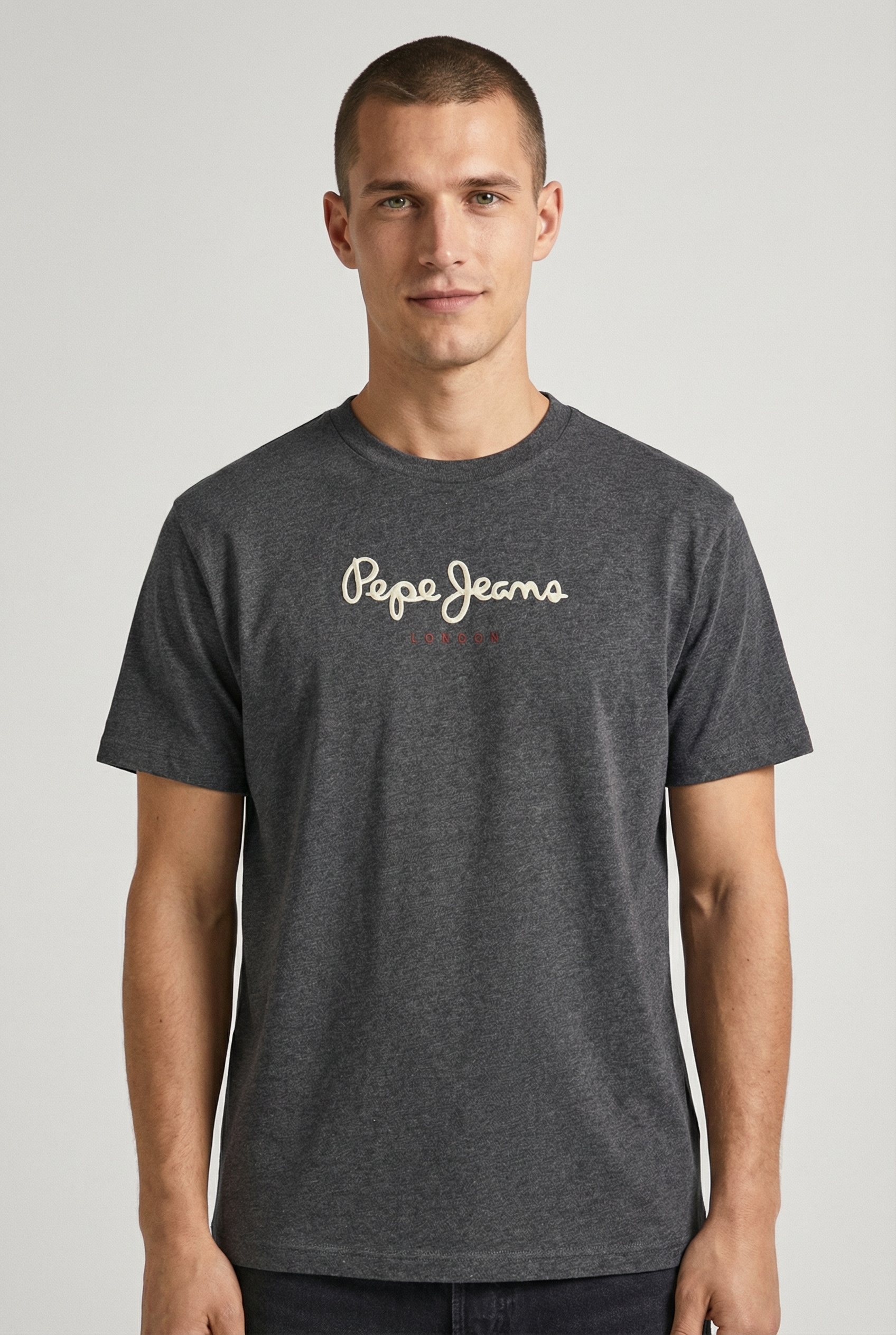 Pepe Jeans Rundhalsshirt »EGGO«
