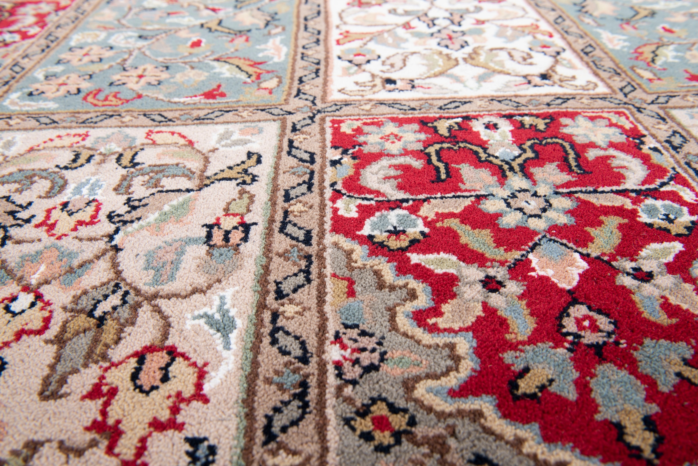 THEKO Orientteppich »Benares Bachtiari« rechteckig 12 mm Höhe reine Wolle, handgeknüpft, mit Fransen