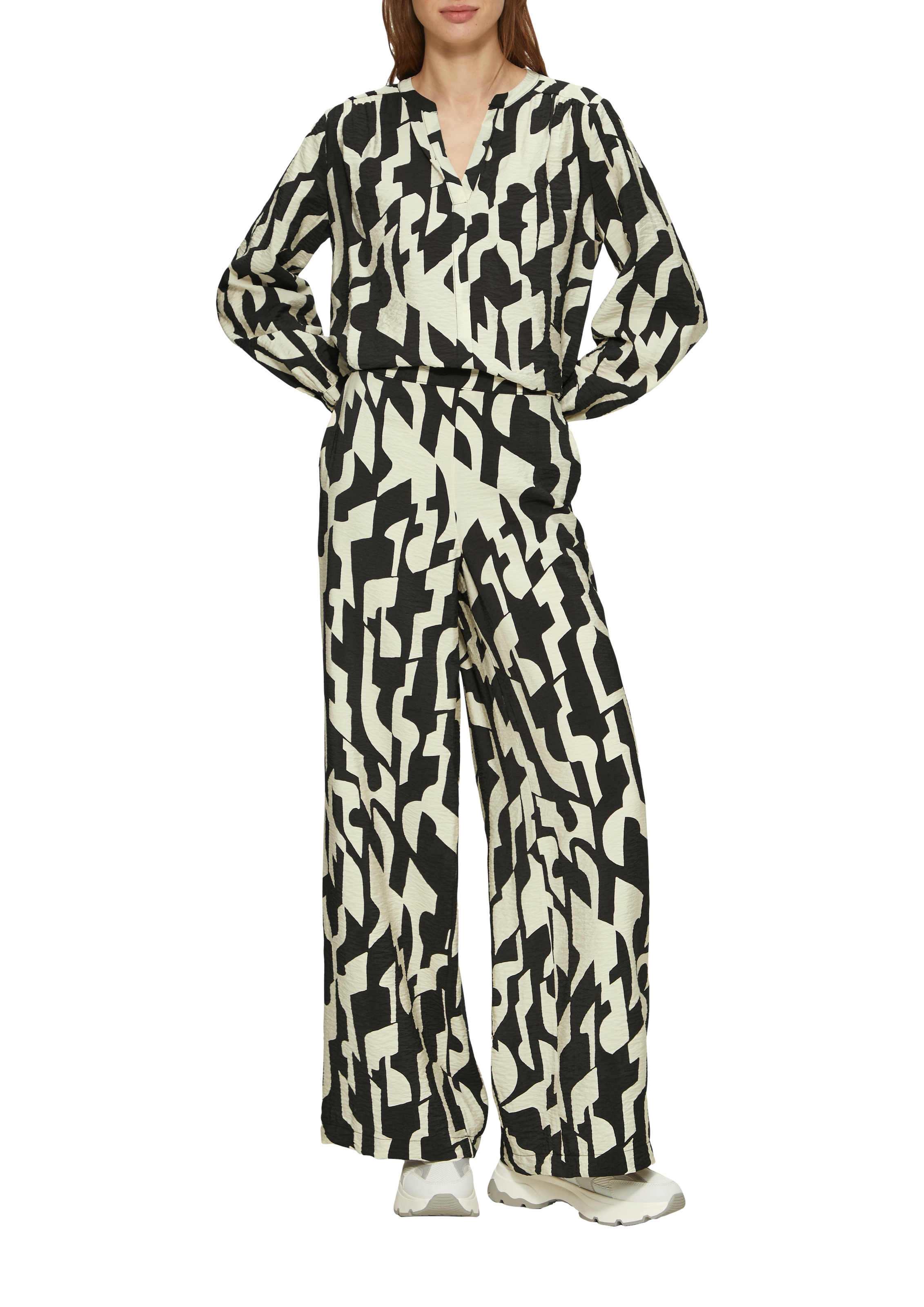 s.Oliver Stoffhose  Sommerhose mit Taschen