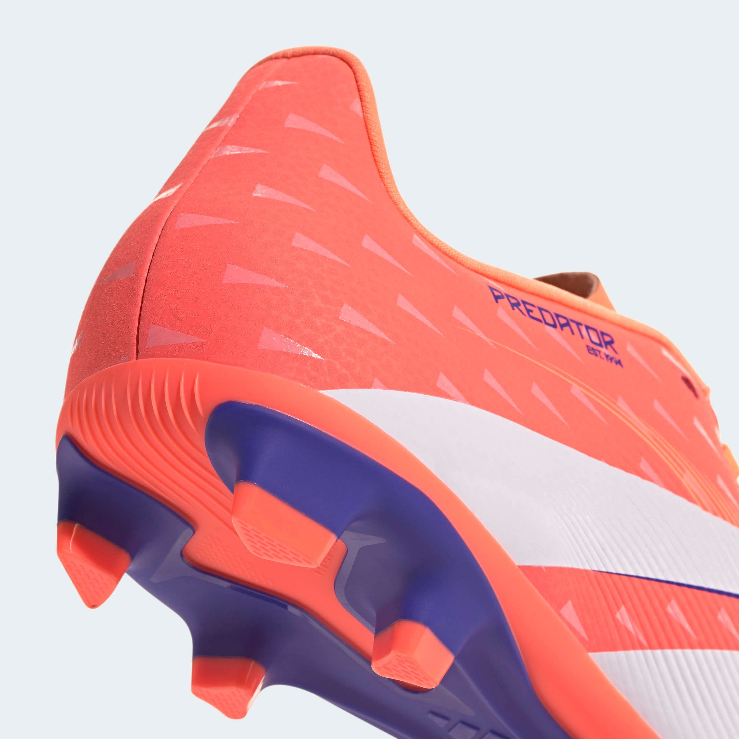 adidas Performance Chaussure de football »PREDATOR CLUB  FÜR KUNSTRASEN, HART- UND ASCHENPLÄTZE«  geeignet für Rasen- und Kunstrasenplätze