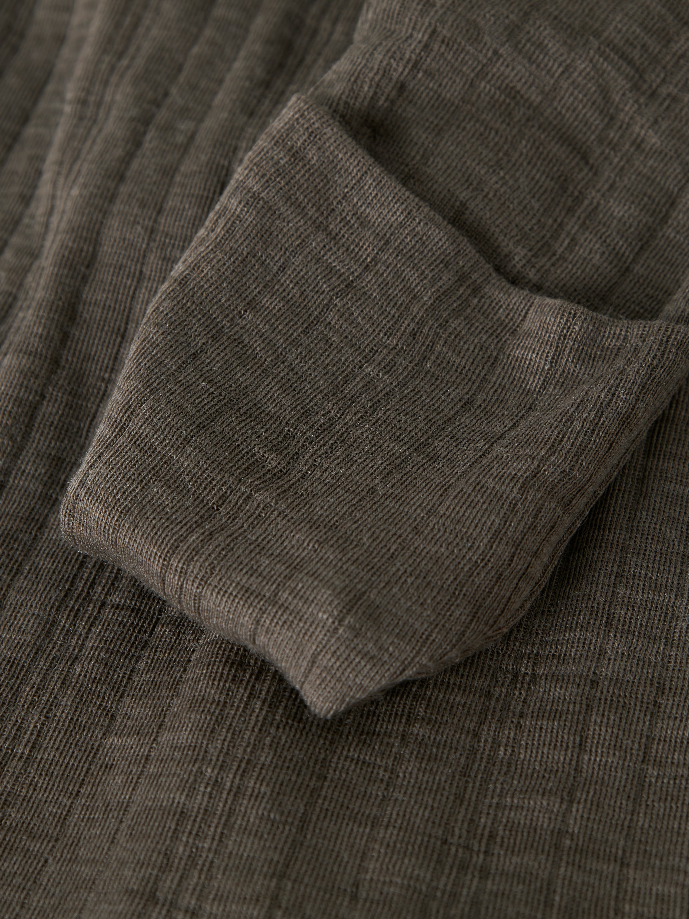 Name It Pyjama »NBMWANG WOOL NEEDLE NIGHTSUIT SOLID NOOS« en laine, Regular Fit, avec fermeture éclair et protège-menton, pour bébés