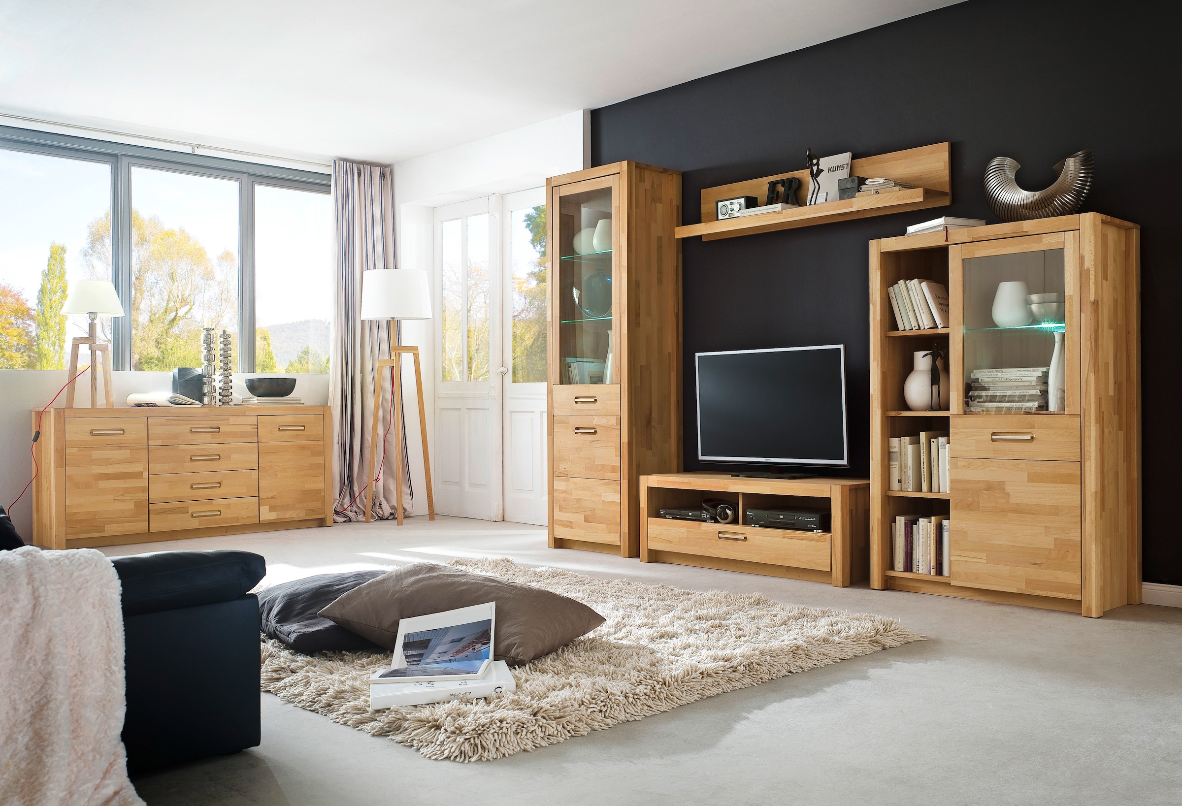 MCA living Lowboard »Fenja TV-Element, Kommode,TV-Möbel,Breite 125 cm« Set, 1 Stück, 1 Stk. tlg. Massivholz, 1 Schubkasten, 2 offene Fächer, maximale TV-Grösse 50 Zoll