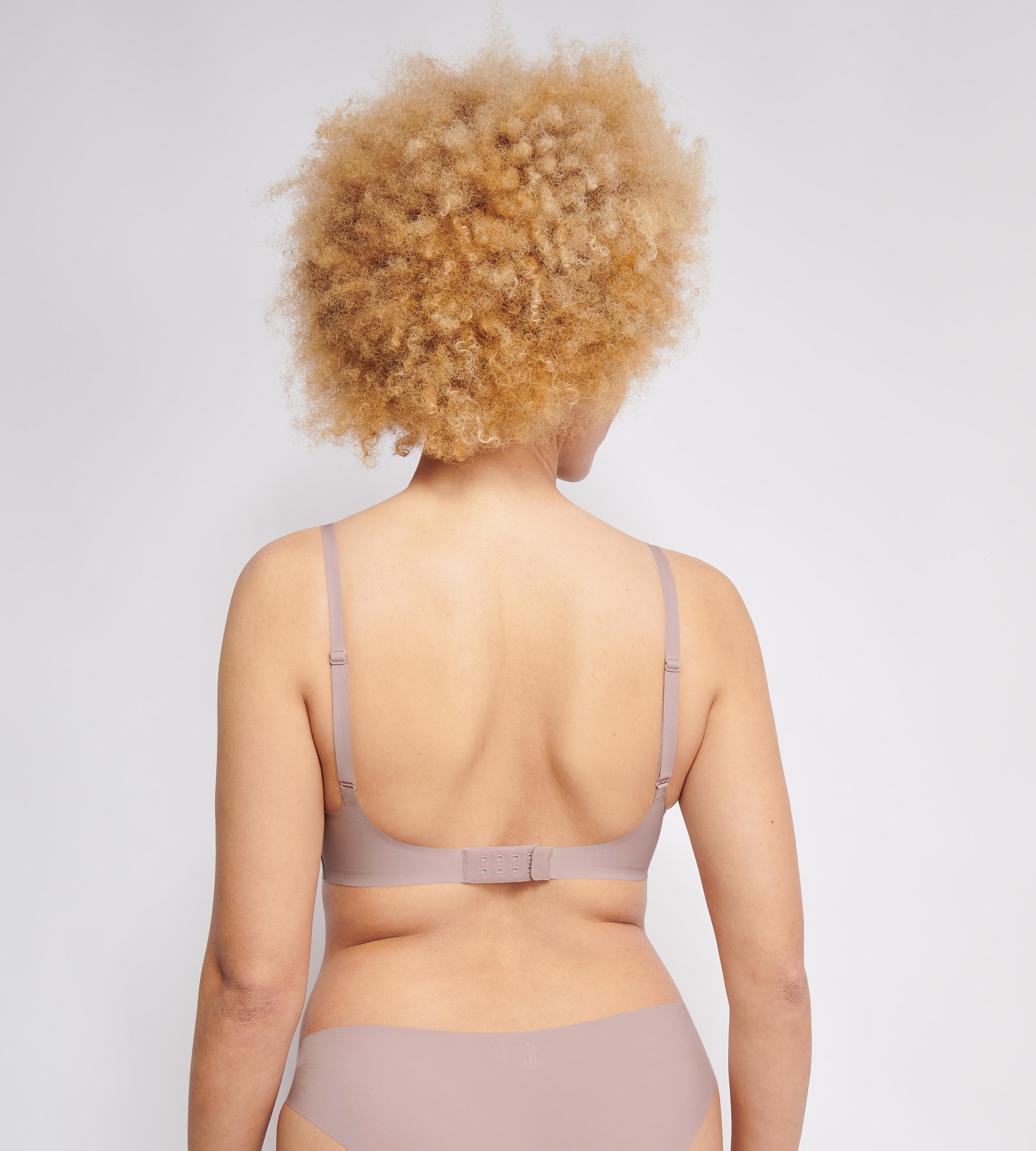 sloggi Soutien-gorge sans armatures »ZERO Feel 2.0« coussins amovibles, microfibre, bretelles réglables