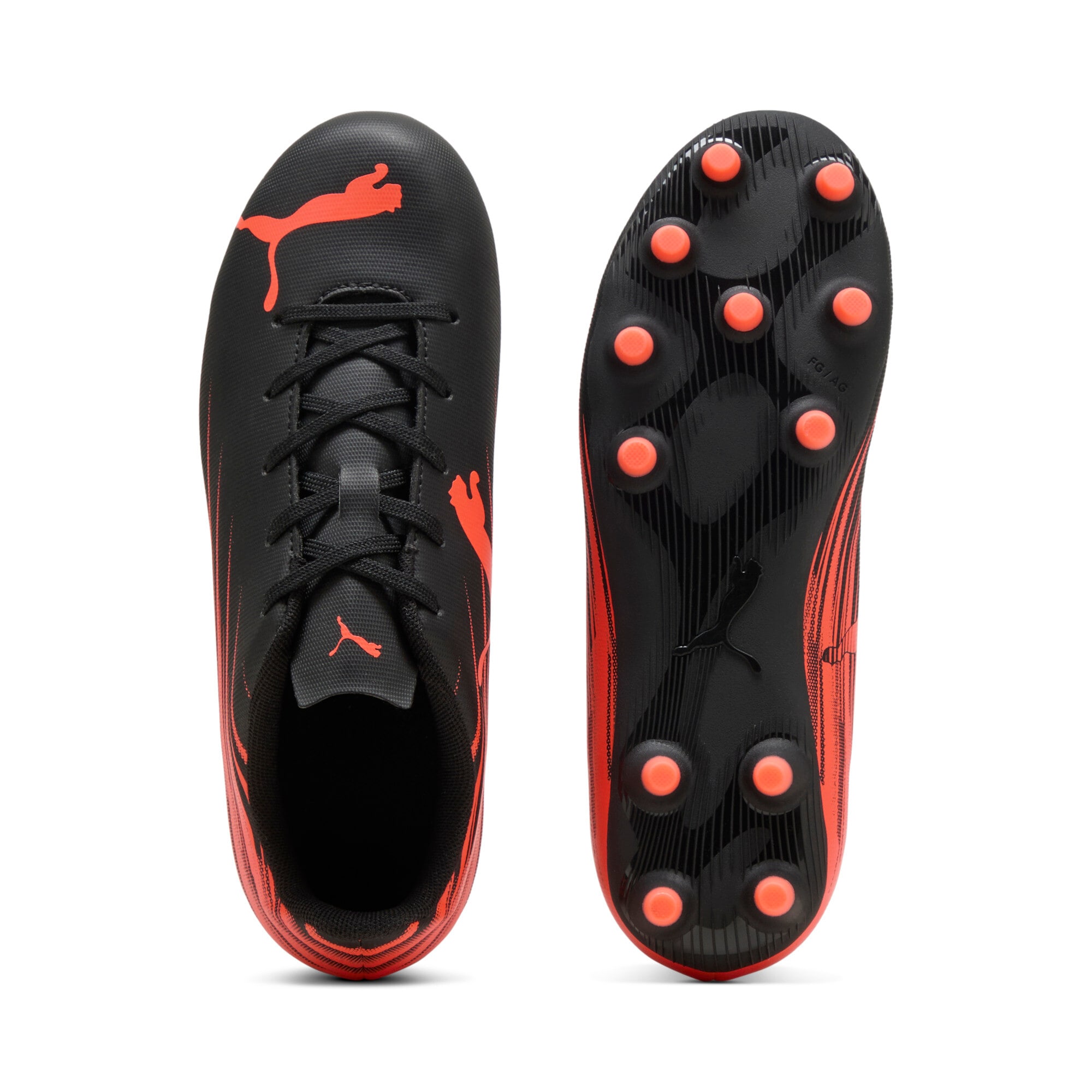 PUMA Chaussure de football »ATTACANTO II FGAG JR«  avec crampons pour terrains en gazon et gazon synthétique, avec lacets
