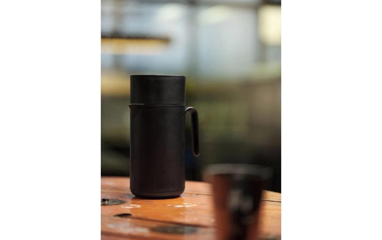 Zone Denmark Bidon isolant »Singles 1 L« 1 l Elegante Isolierkanne mit Klickverschluss