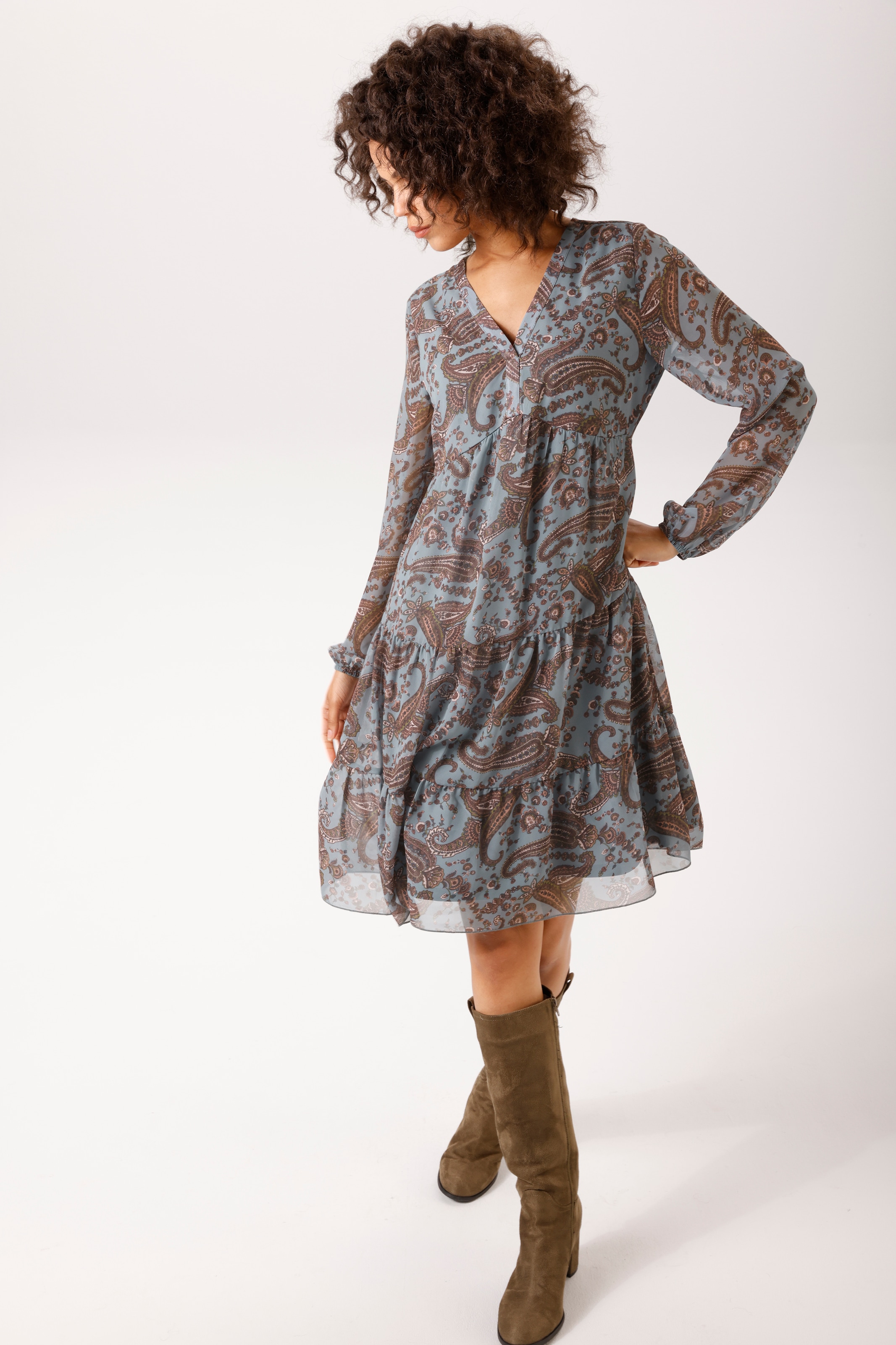 Aniston CASUAL Robe tunique avec imprimé Paisley fantaisiste et grand format - NOUVELLE COLLECTION