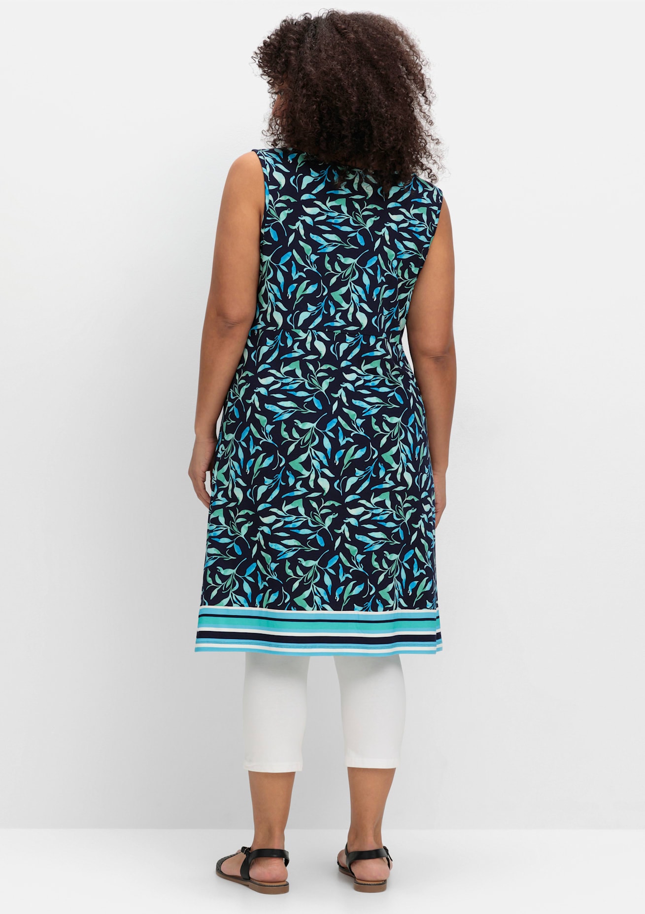 Sheego Sommerkleid »Sommerkleid« aufgesetzte Taschen