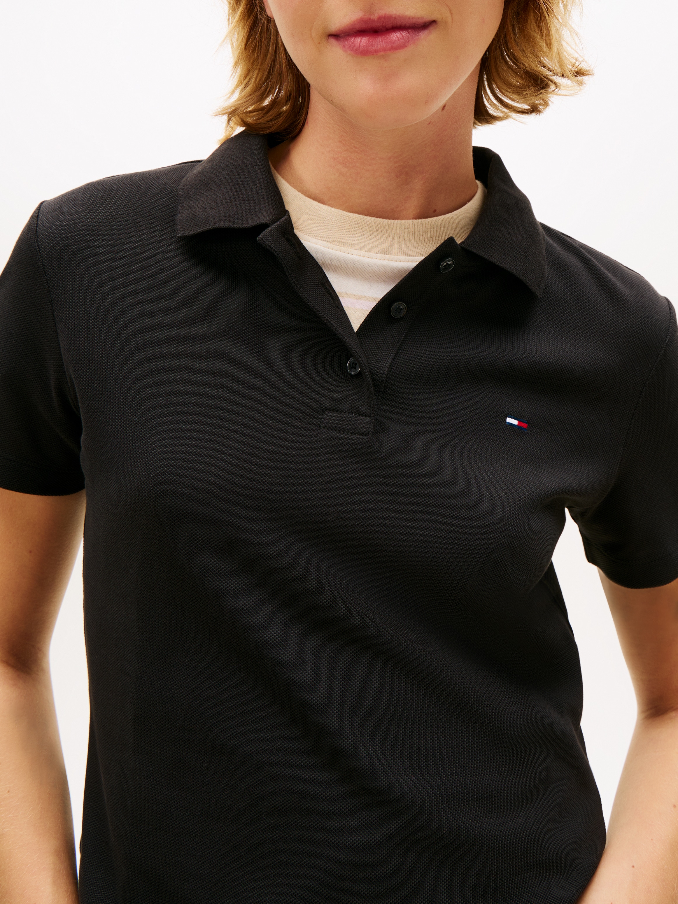 Tommy Jeans Poloshirt »TJW SLIM ESSENTIAL POLO SS« mit Logostickerei