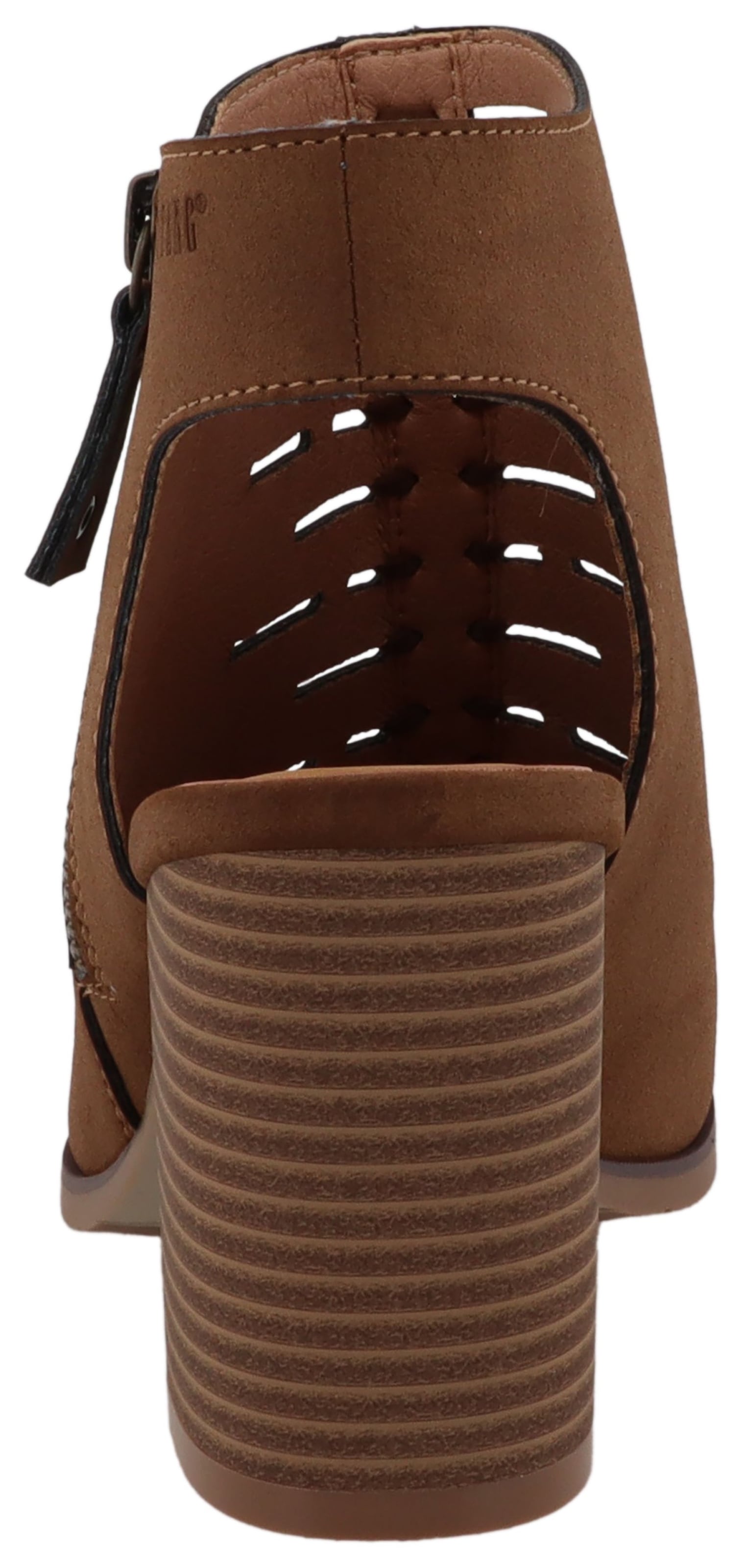 Mustang Shoes Sandales à tige »Louise«  talon bloc, chaussure d'été avec découpes à la mode