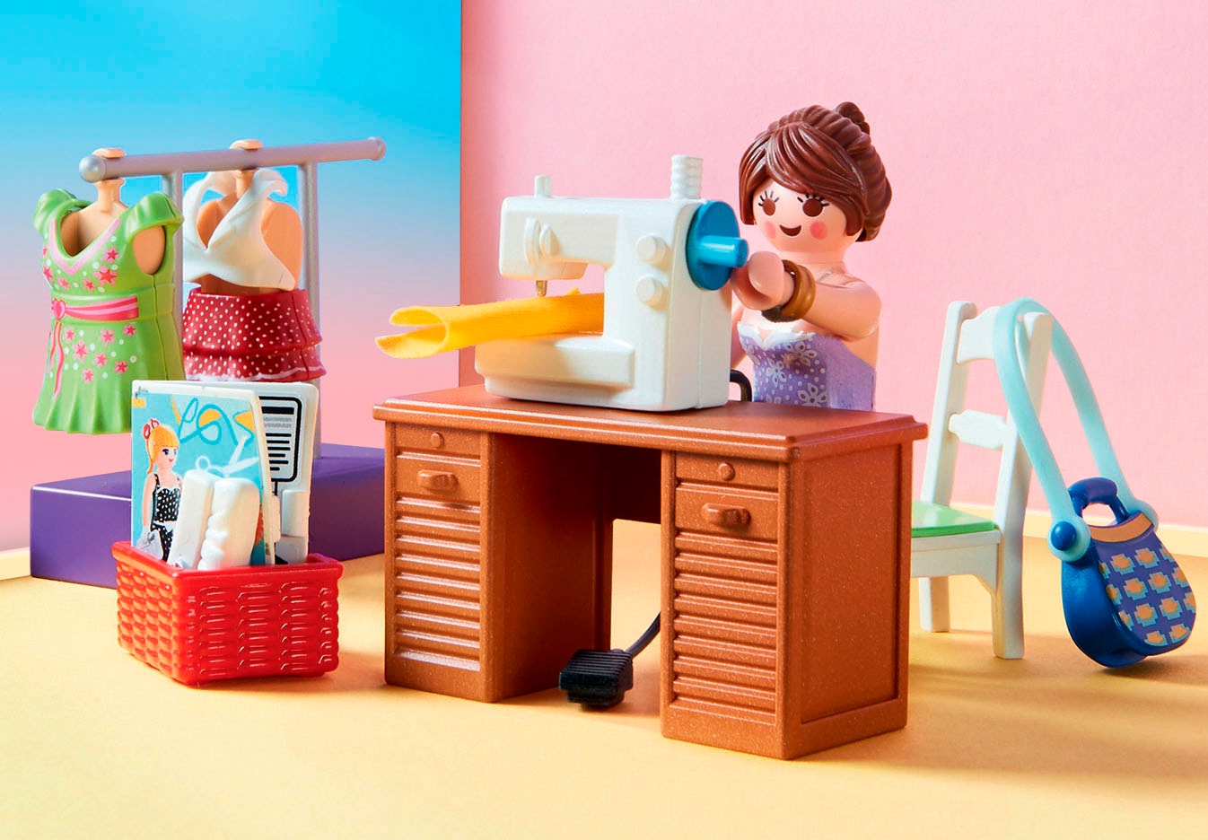 Playmobil® Jeu de construction »Schlafzimmer mit Nähecke (70208), Dollhouse« Made in Germany