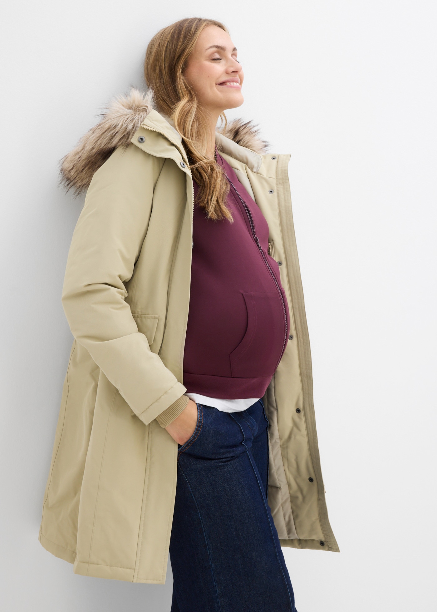 bonprix Manteau de grossesse avec insert de portage amovible, matelassage mi-chaud, coupe confortable