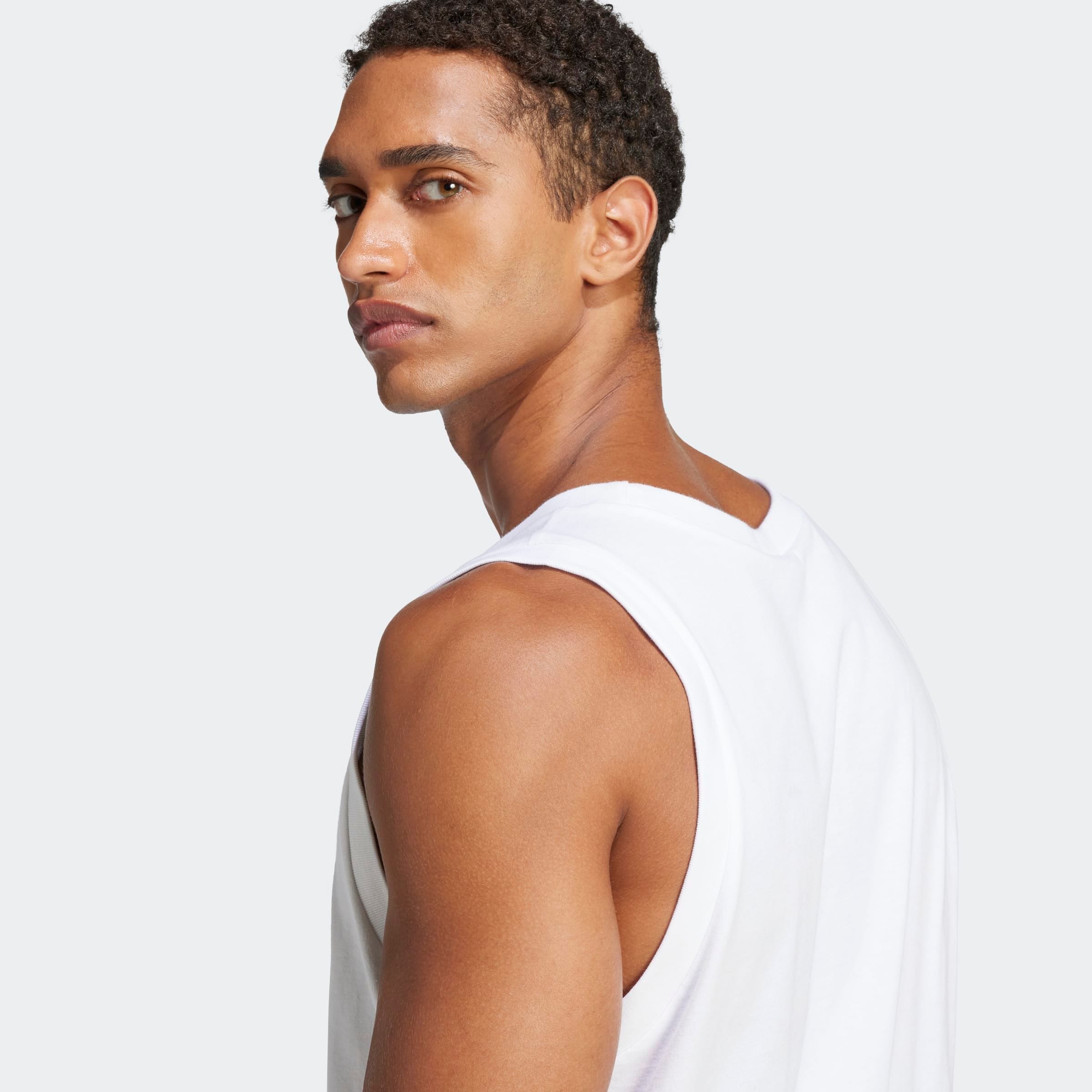 adidas Sportswear Tanktop »ESSENTIALS SMALL LOGO« ohne Verschluss, aus Baumwolle, normale Länge