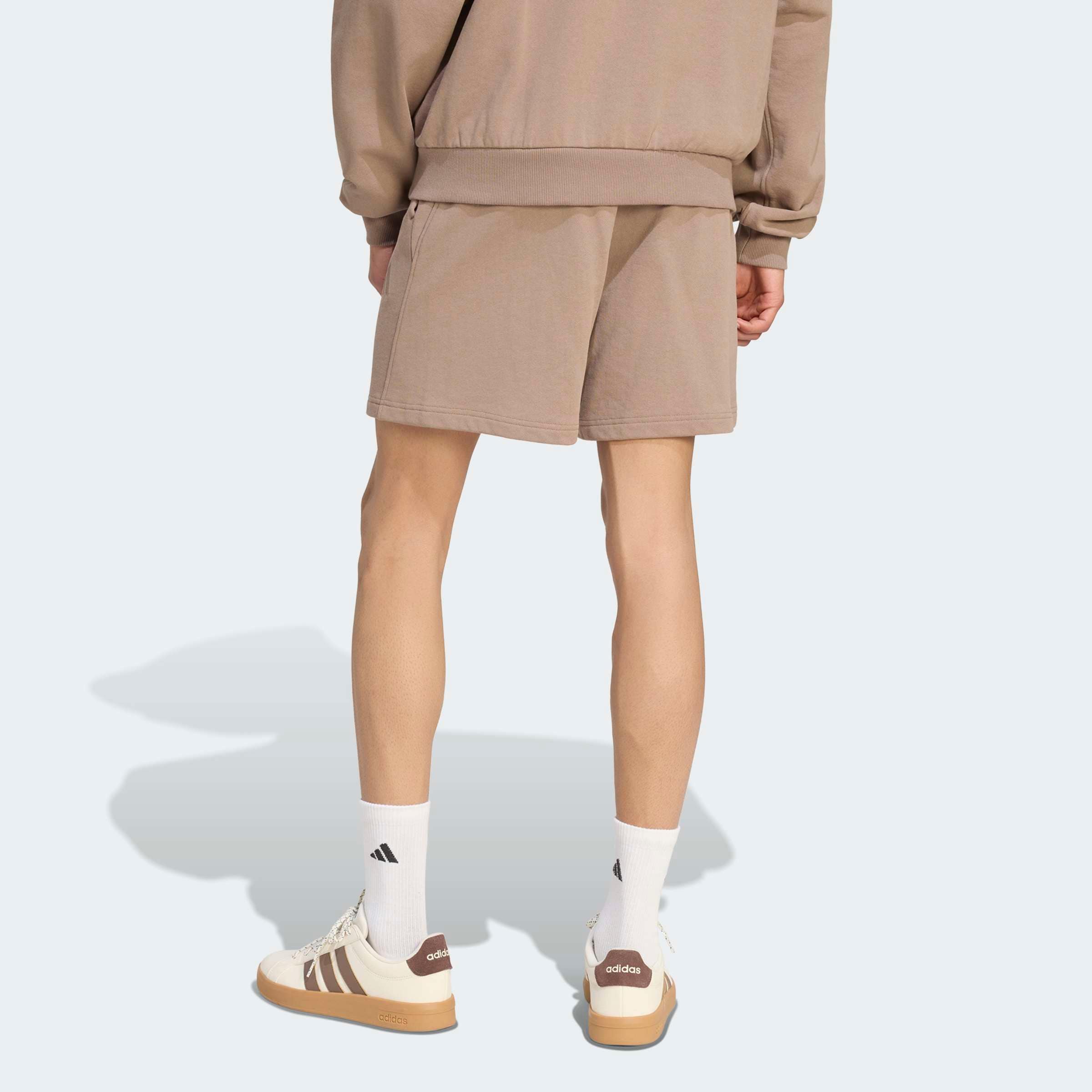 adidas Sportswear Shorts »ADIDAS KIT, KLEINES LOGO«