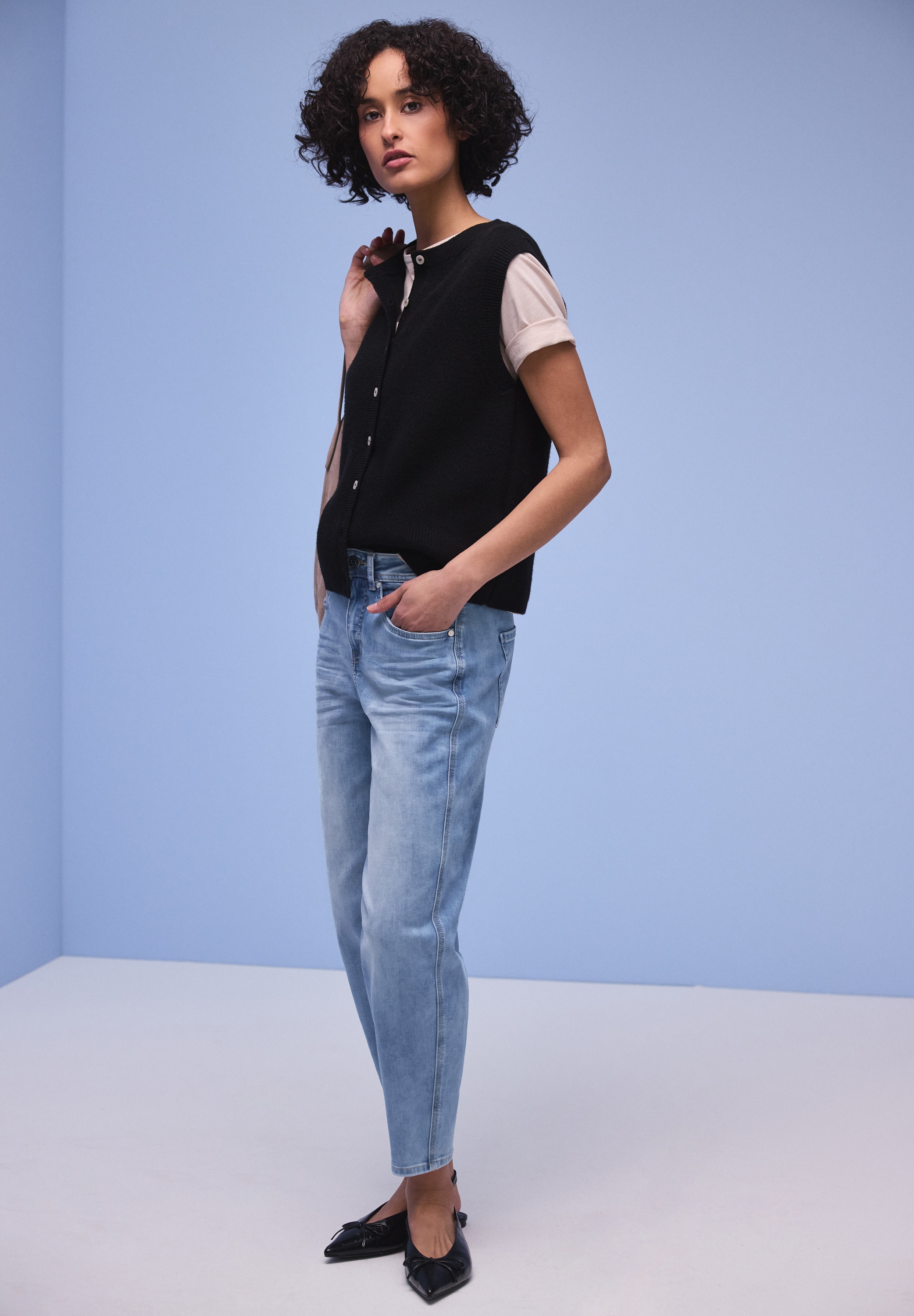 STREET ONE Jeans loose fit »Style KARLIE« Barrel Legs, mit Viskose und Stretch