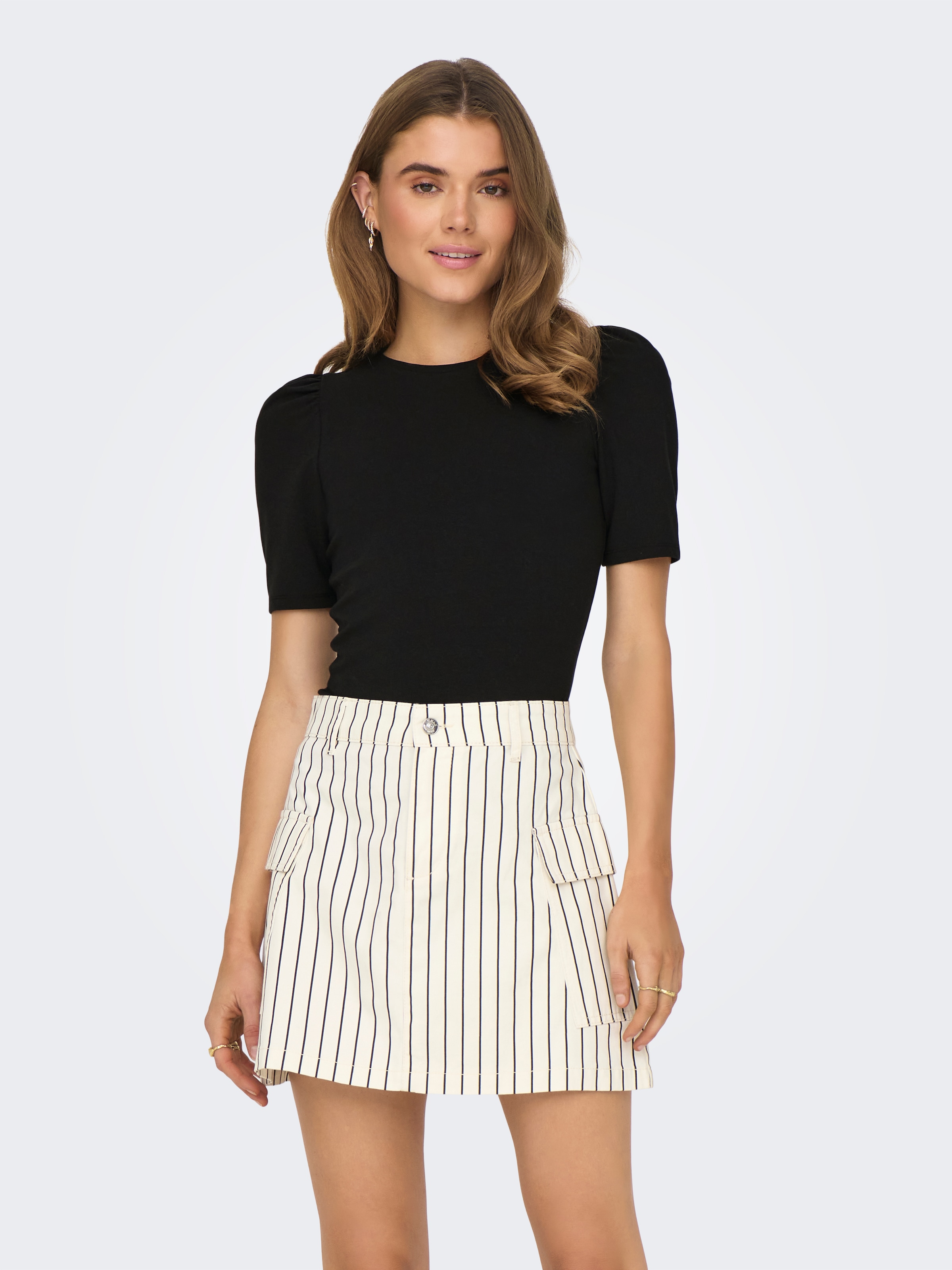 ONLY »ONLLIVE LOVE 2/4 PUFFTOP JRS NOOS«