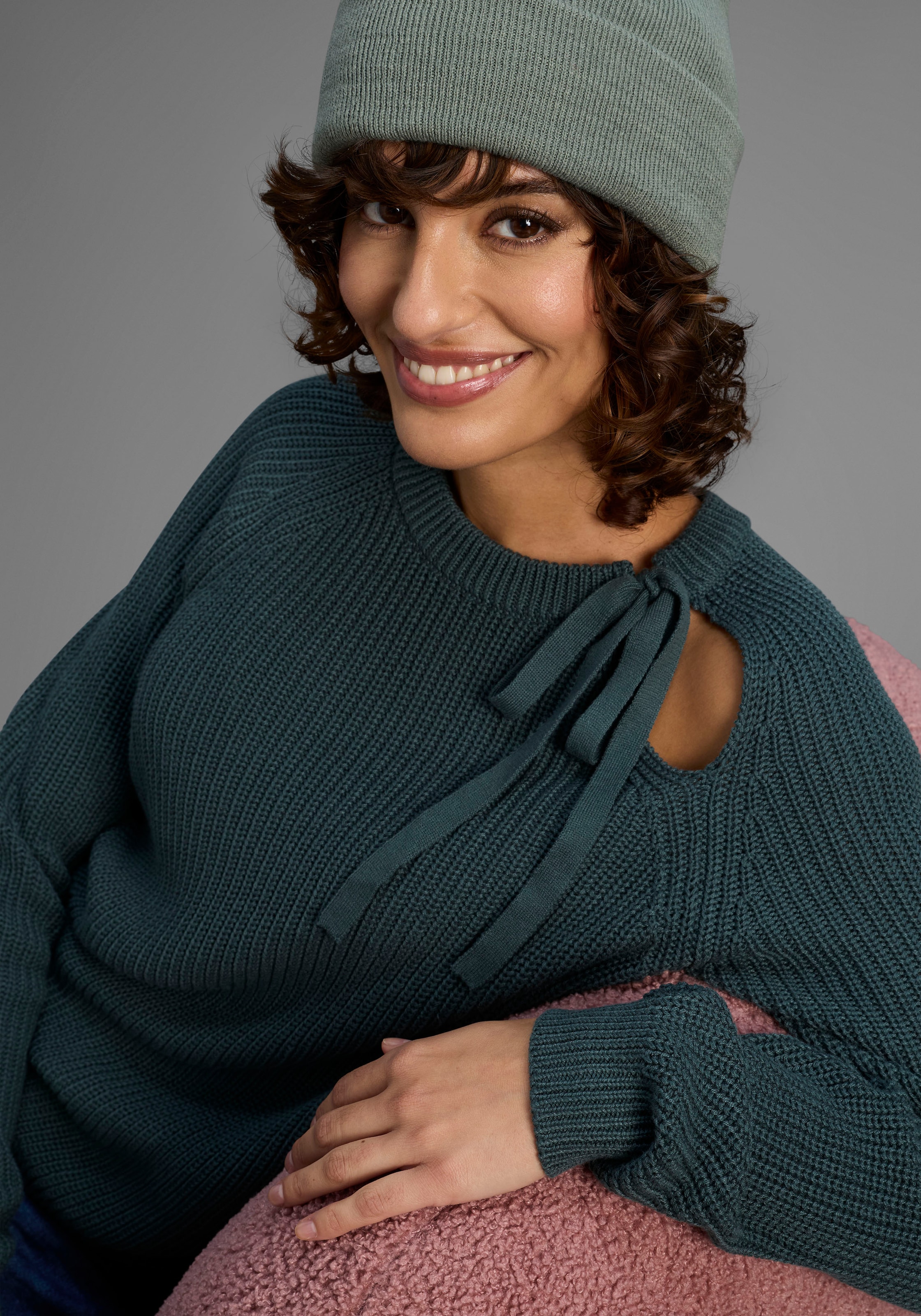 Laura Scott Strickpullover Übergangspullover mit Schleifendetail und Cut Out - NEUE KOLLEKTION