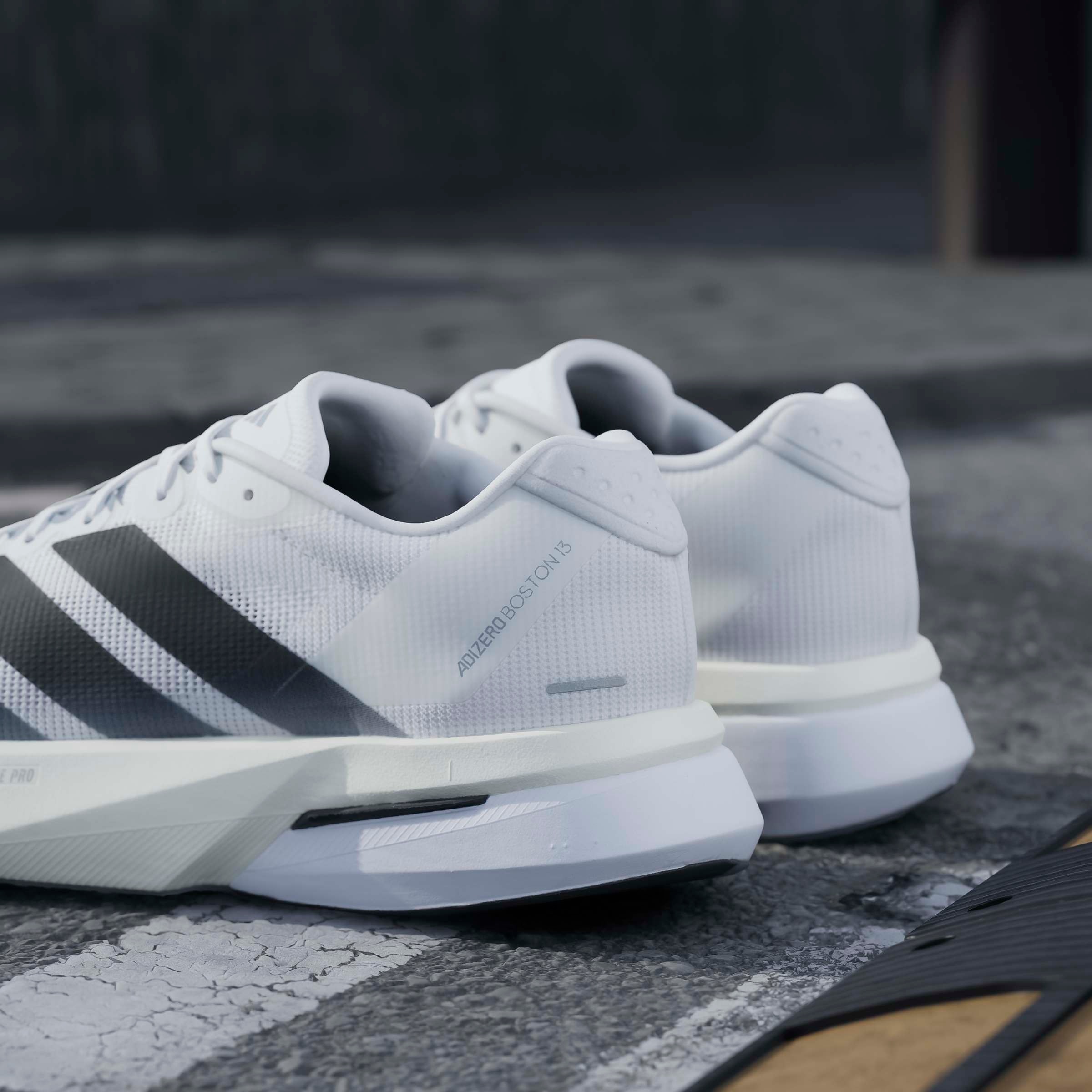 adidas Performance Chaussure de course »ADIZERO BOSTON 13«