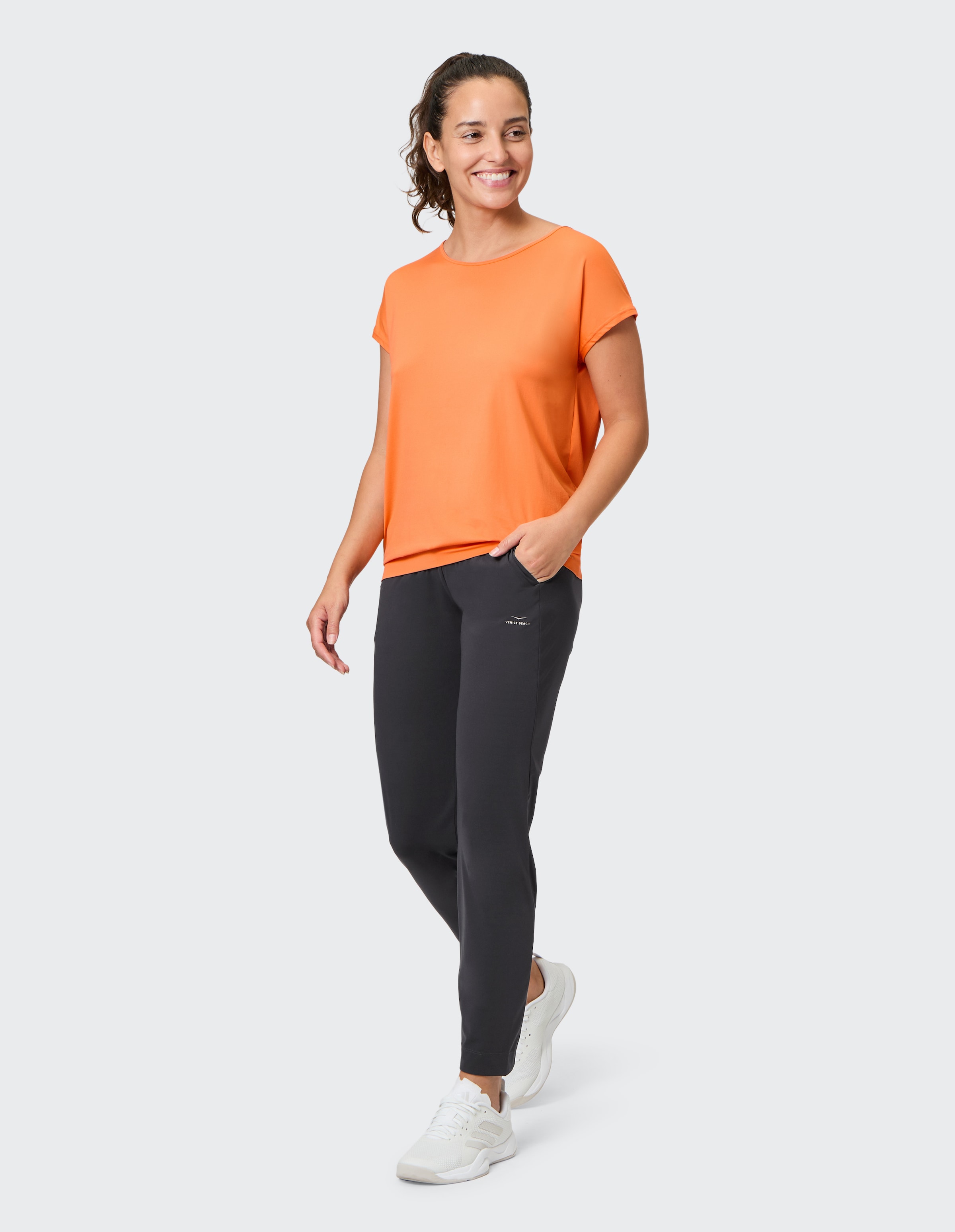 Venice Beach Cargohose »JOGGINGHOSE 1/1 BRANDY«  mit Eingrifftaschen, aus elastischem Material