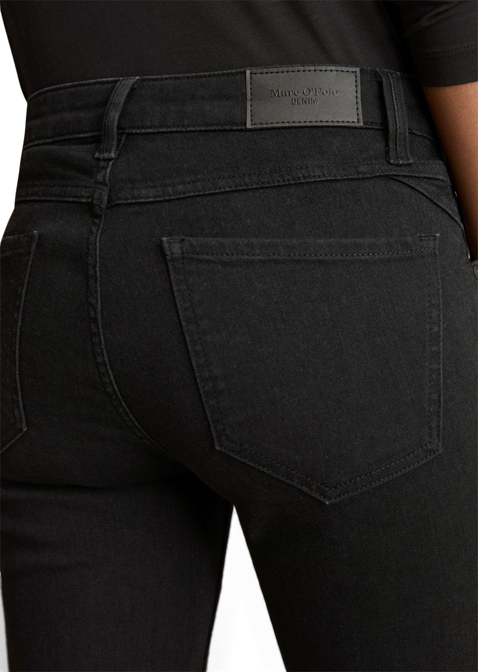 Marc O'Polo DENIM Jeans bootcut »NELLA« normale Leibhöhe, Slim Fit, superstretchigem Organic Cotton-Mix