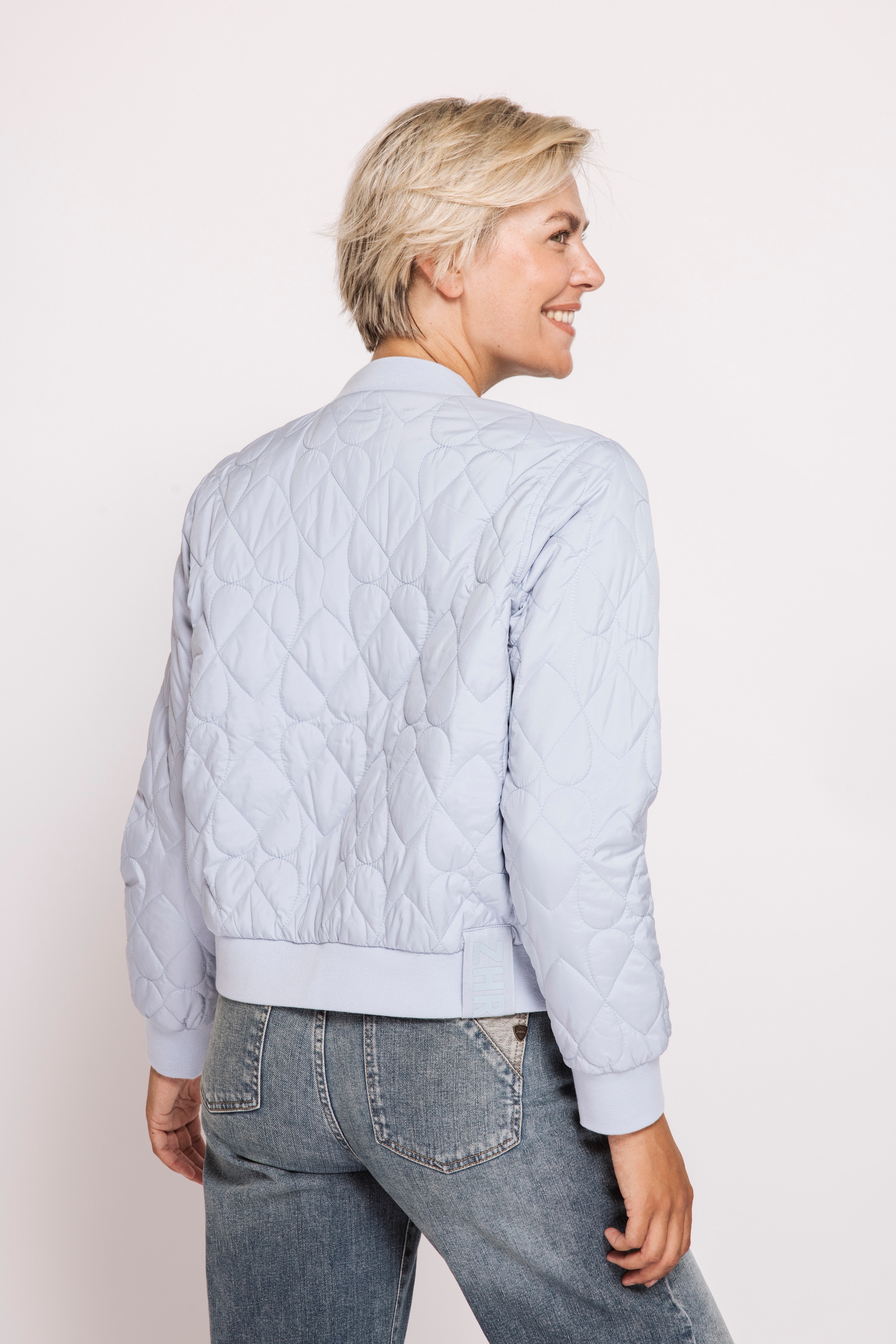 Zhrill Kurzblazer »ZHJULIE PADDED« moderner Blouson-Look, mit Steppung, aus Polyester