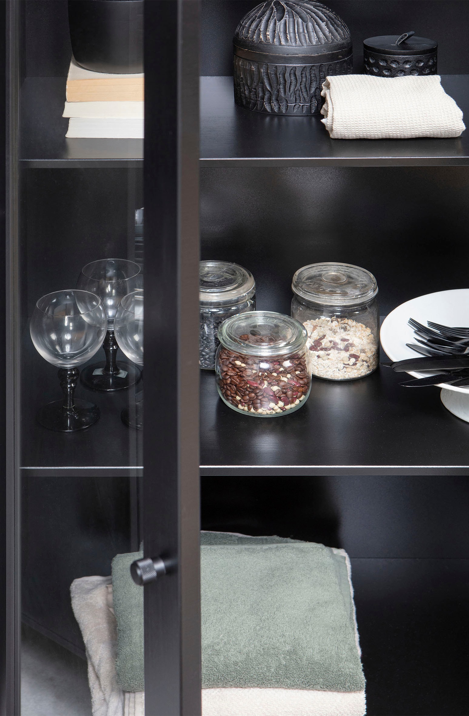 WOOOD Vitrines »Xam« aus Kiefernholz, Breite 100 cm