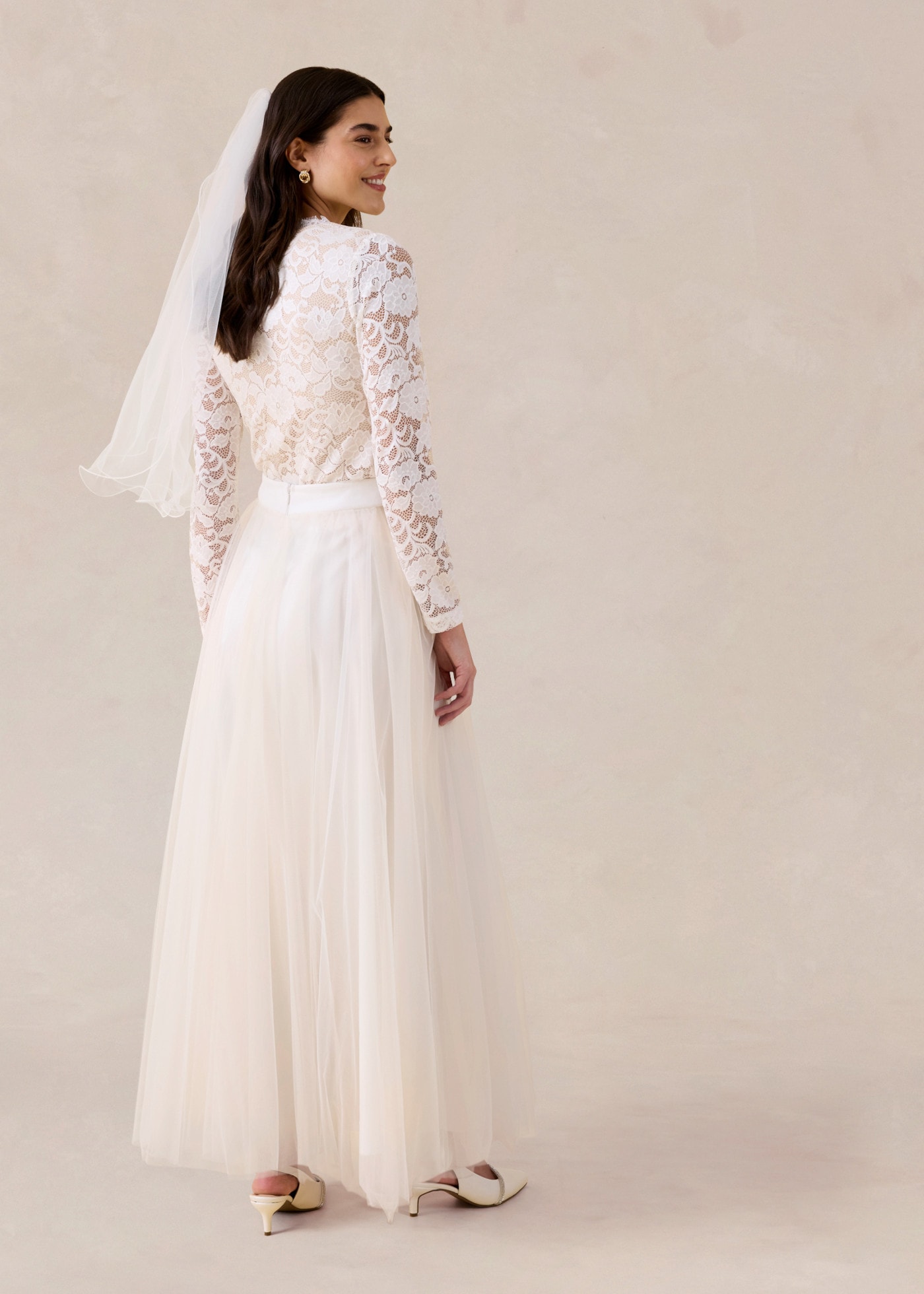 bonprix Maxi jupe avec fine couche de tulle, coupe évasée, en polyester léger