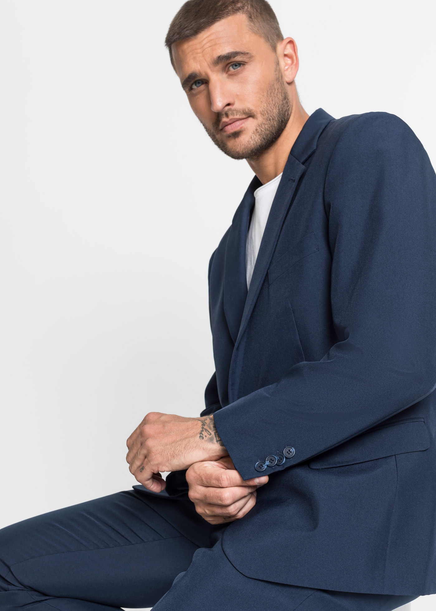 bonprix Costume Set, 2, 2 cuis tlg. zweiteiliges Set mit Sakko und Hose, aus Polyester, Casual Stil
