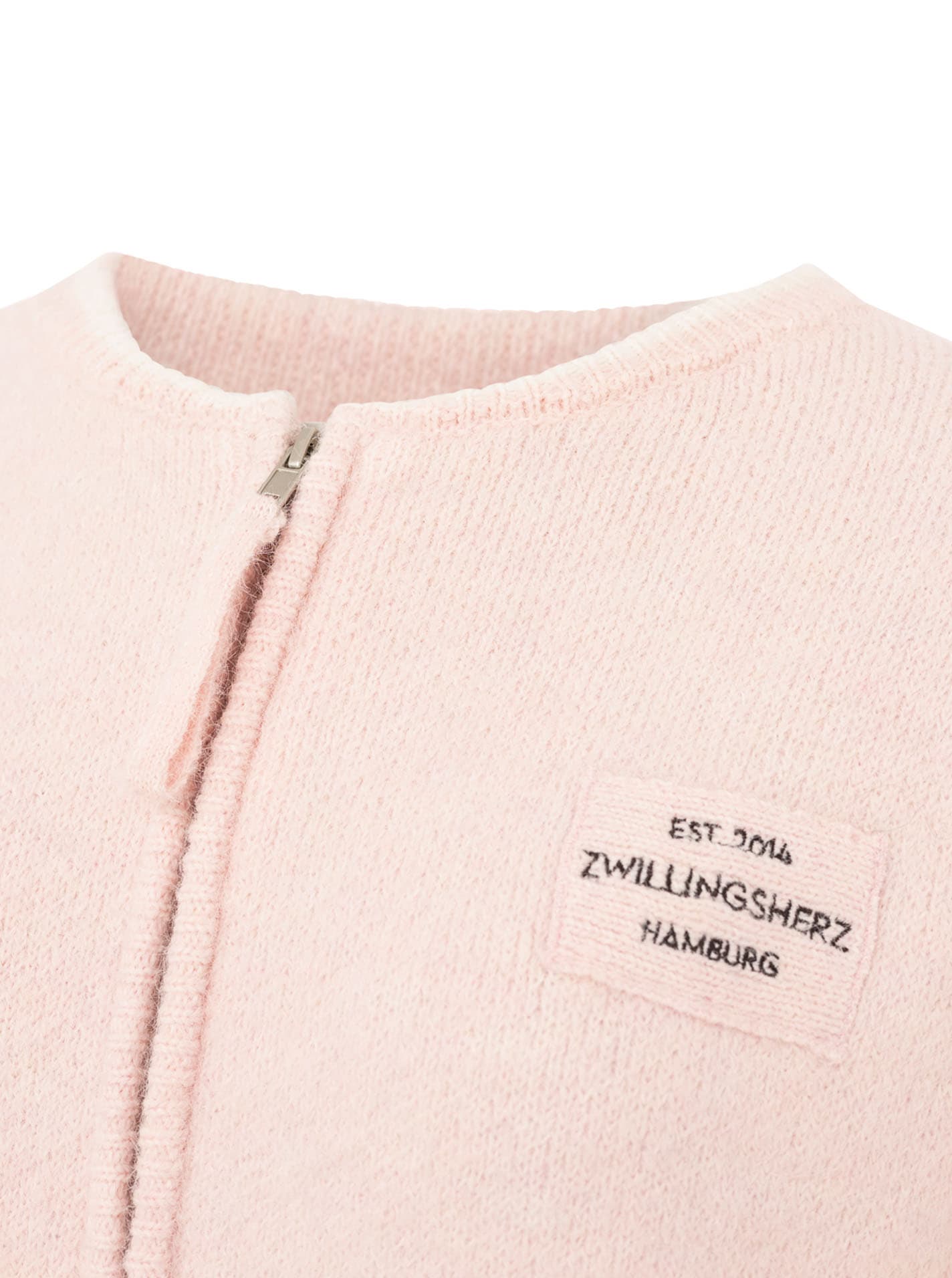 Zwillingsherz Strickjacke »"ZH"« mit Reissverschluss, Eingriffstaschen, Logopatch, farbige Kanten