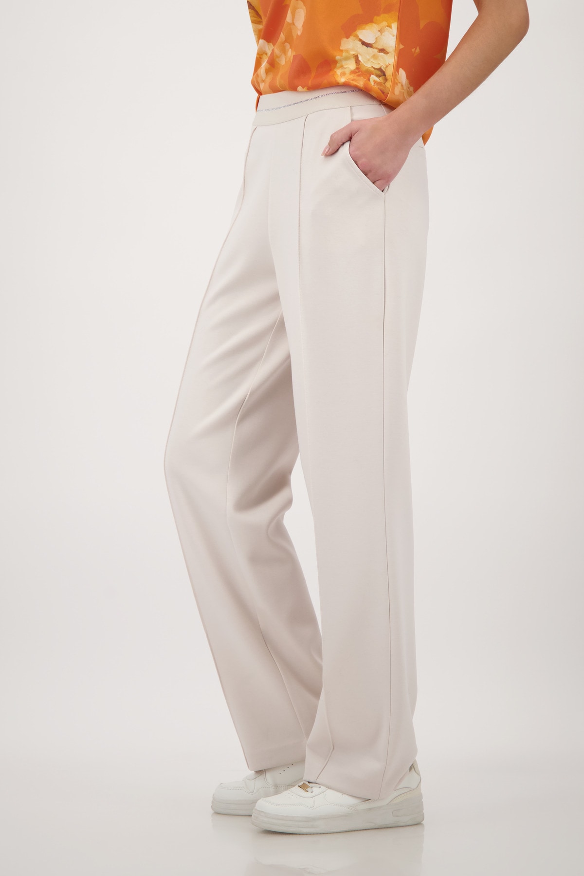 Monari Pantalon de jogging »Basic Lurex«  elastischer Bund mit Glitzerstreifen, Straight Fit