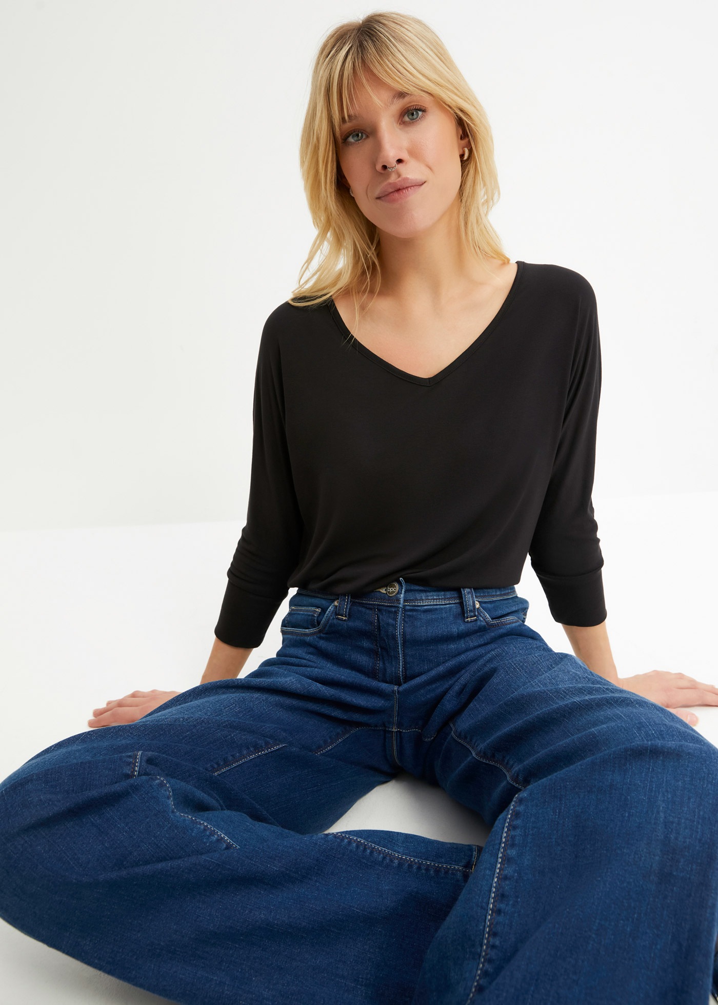 bonprix Oversize-Shirt »Oversized-Shirt aus fliessender Viskose« weite Passform, 3/4-Ärmel, weiter Ausschnitt, aus Viskose