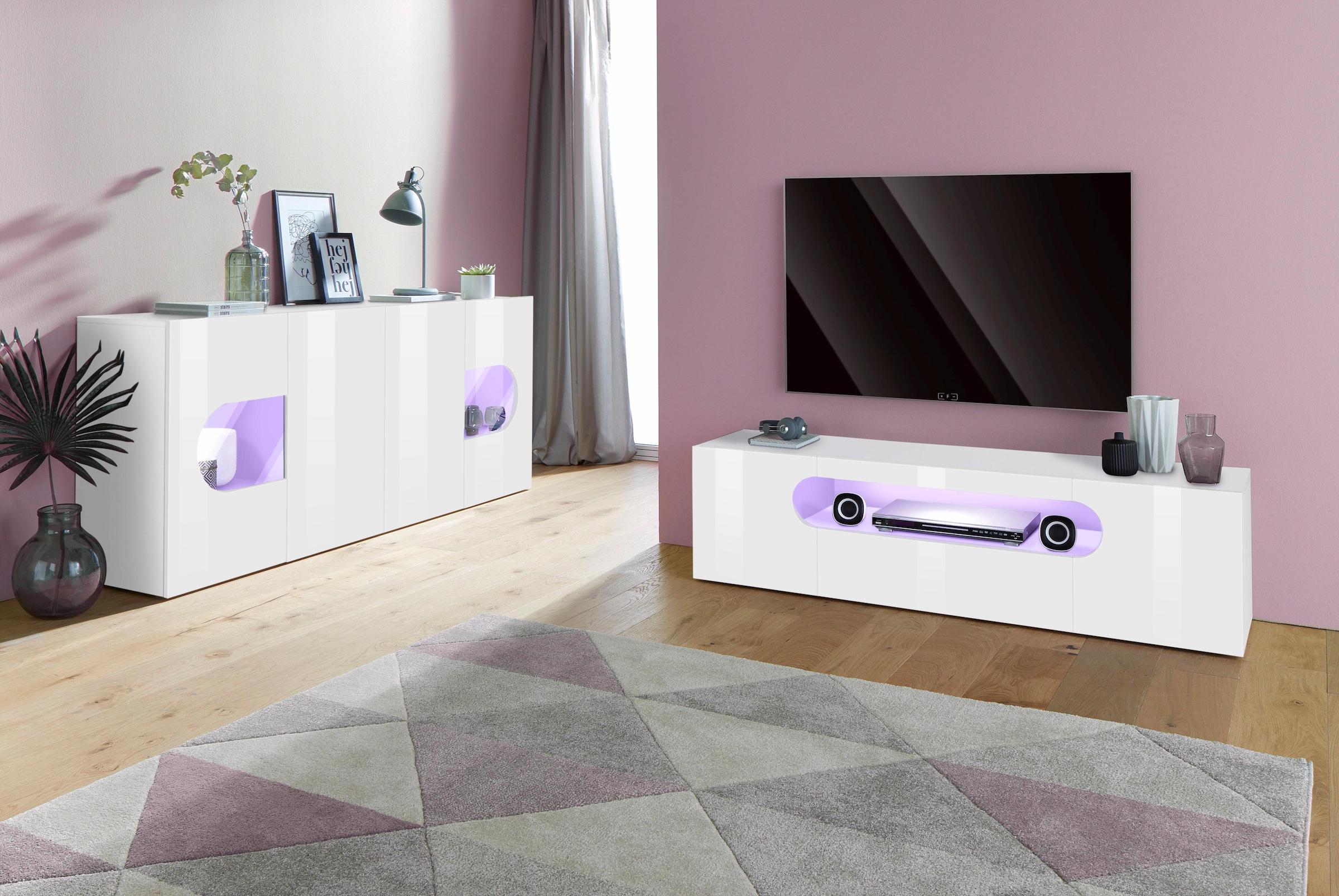 Home affaire Sideboard »Real,Vitrine,Kommode,Schrank, komplett hochglanz lackiert« mit  4 Türen davon 2 Glastüren, ohne Griff, Breite 200