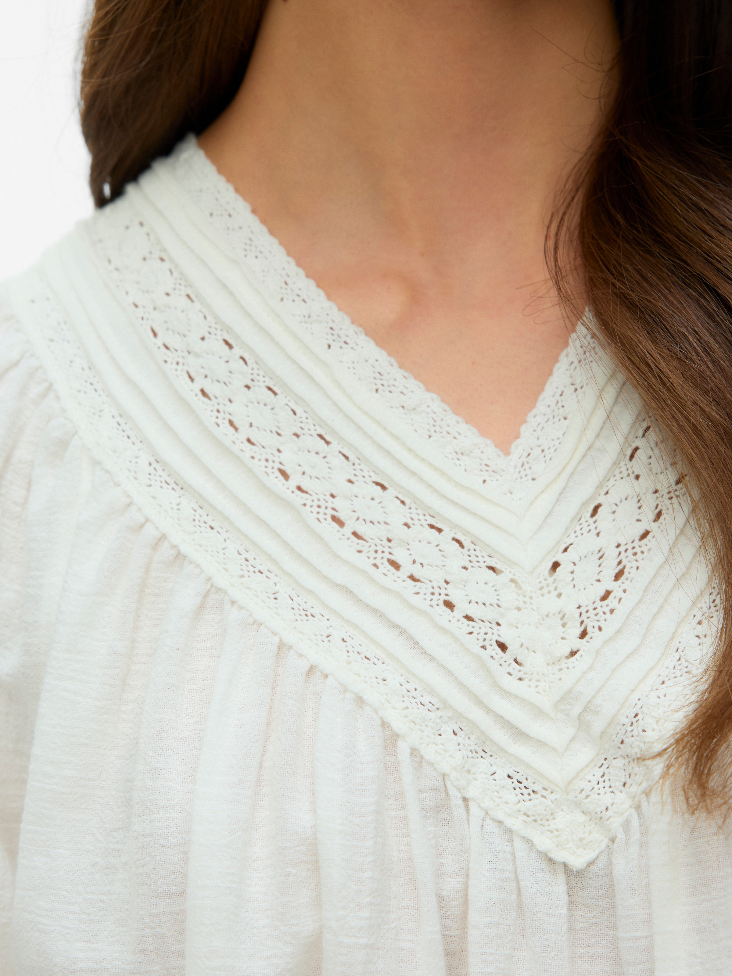 Vero Moda Blouse à manches courtes »VMKARLA S/S V-NECK TOP WVN BTQ« Coton