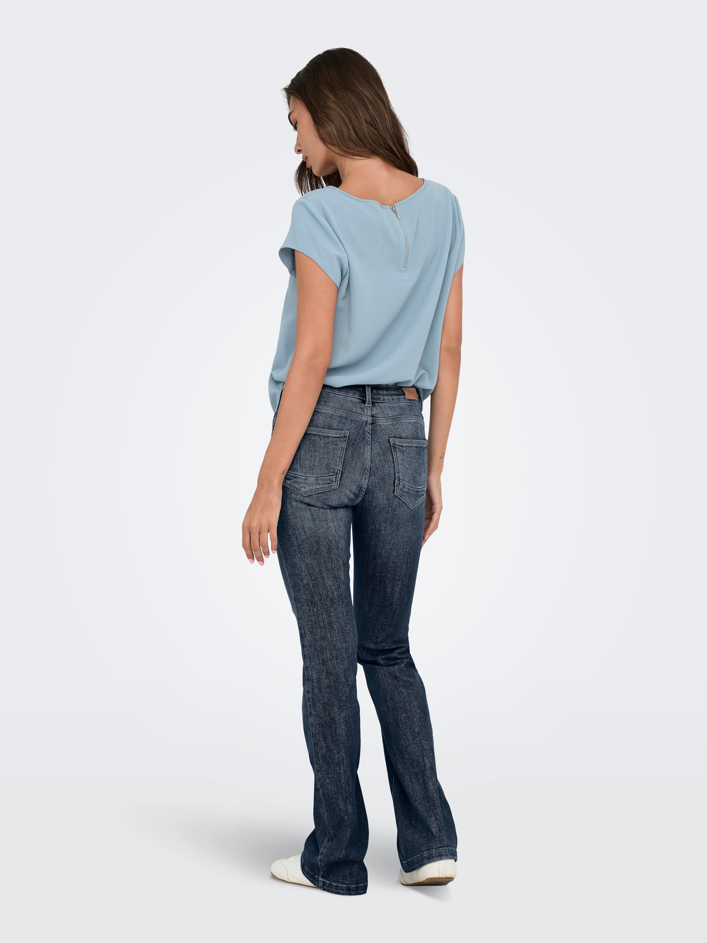 ONLY Jeans bootcut »ONLPOWER MID WAIST PUSH UP FLARED DNM« denim extensible