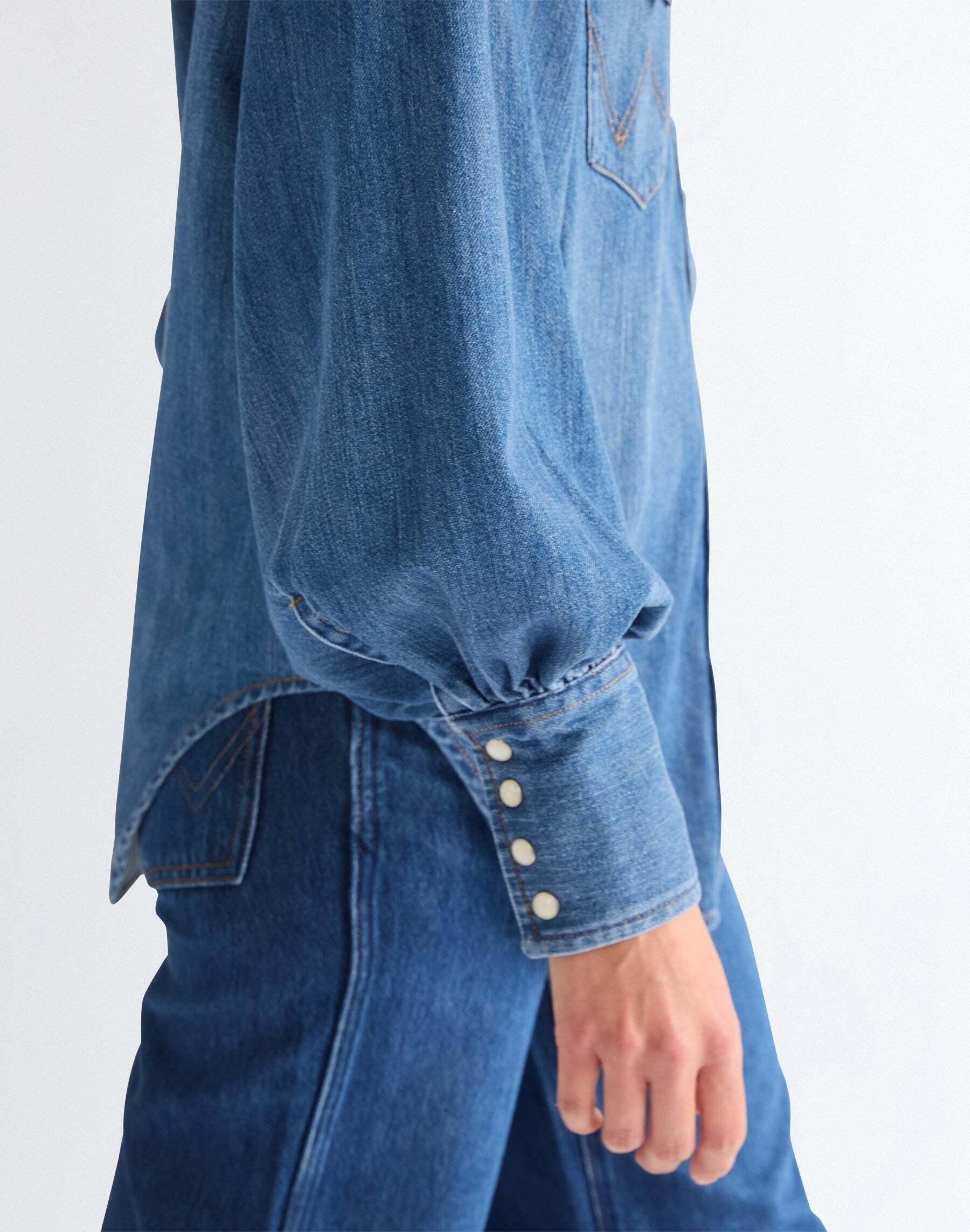 Wrangler Jeansbluse »WRANGLER Jeanshemd Exaggerated Western«