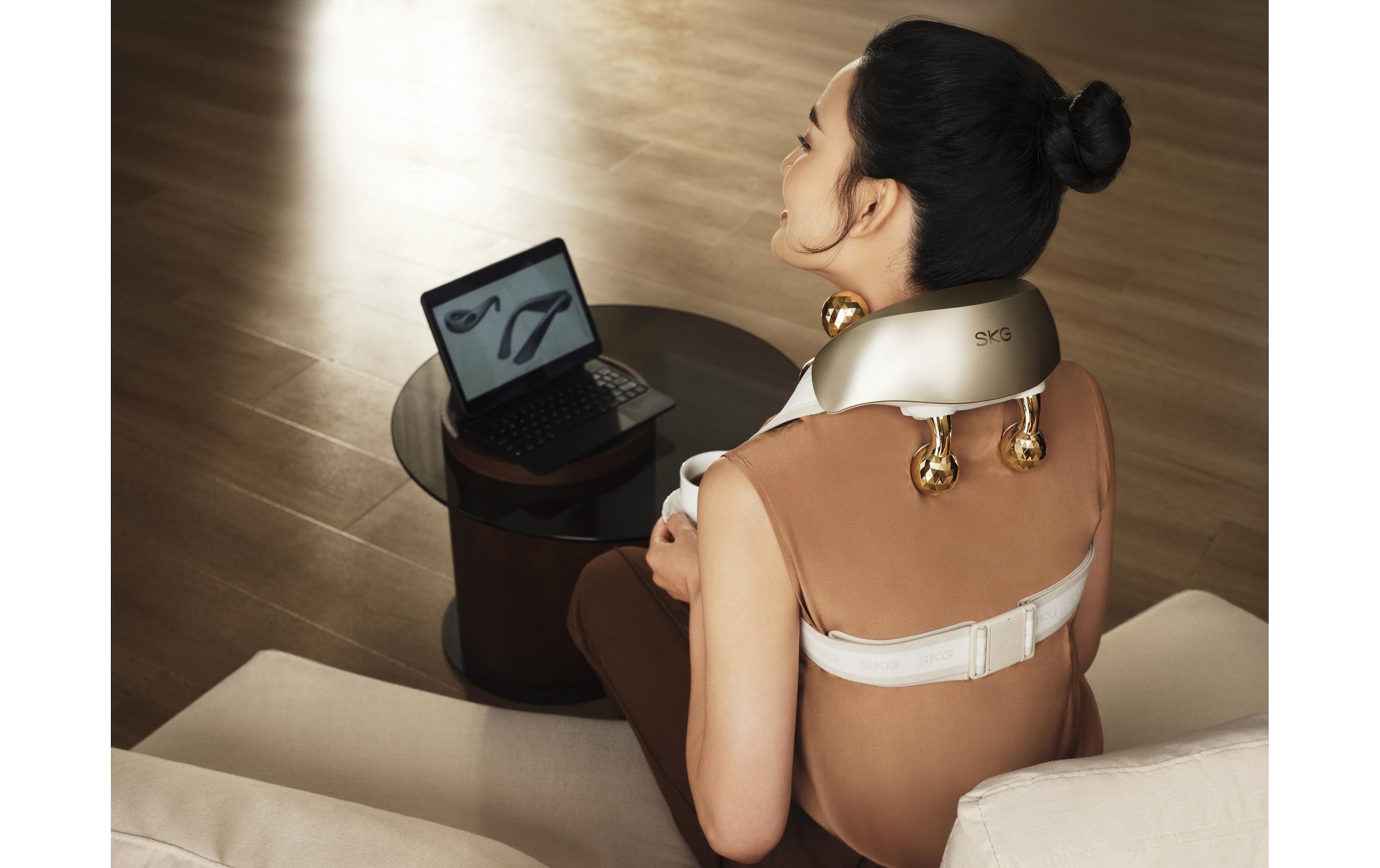 SKG Appareil de massage »Schulter-und Nackenmassagegerät H7 Ultra-E«