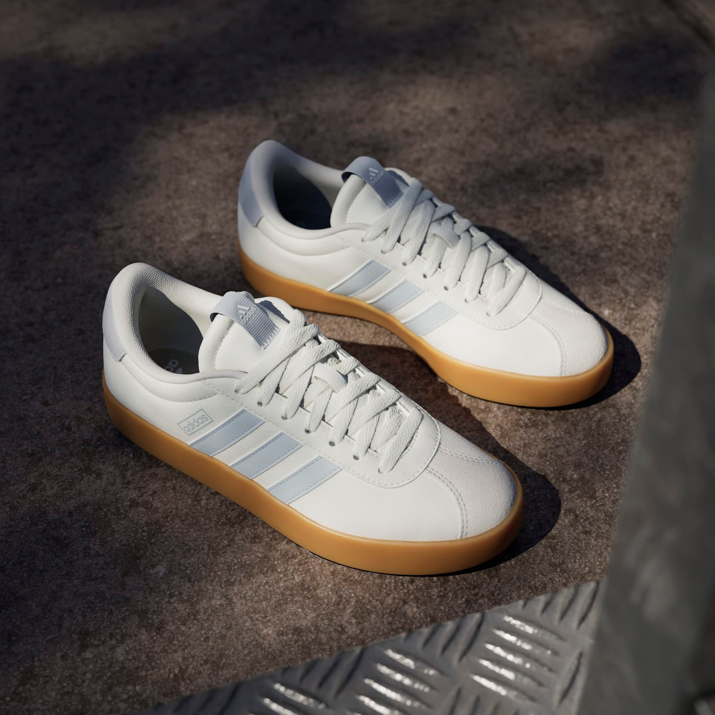 adidas Sportswear Sneakers »VL COURT 3.0«  inspiriert vom Design des adidas samba