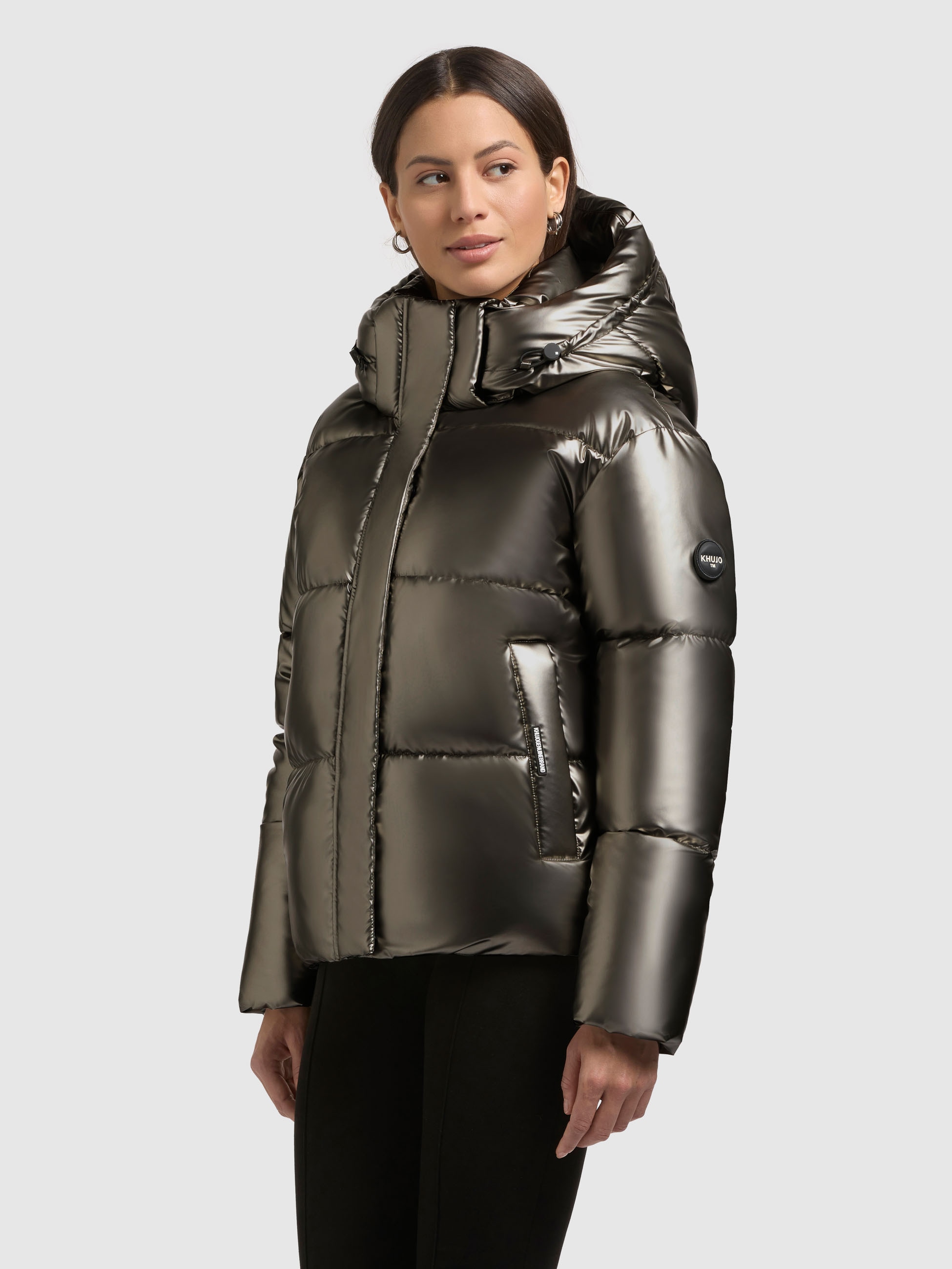 khujo Veste matelassée »DEVINA2 SHINY« avec capuche capuche amovible, pare-vent avec fermeture magnétique