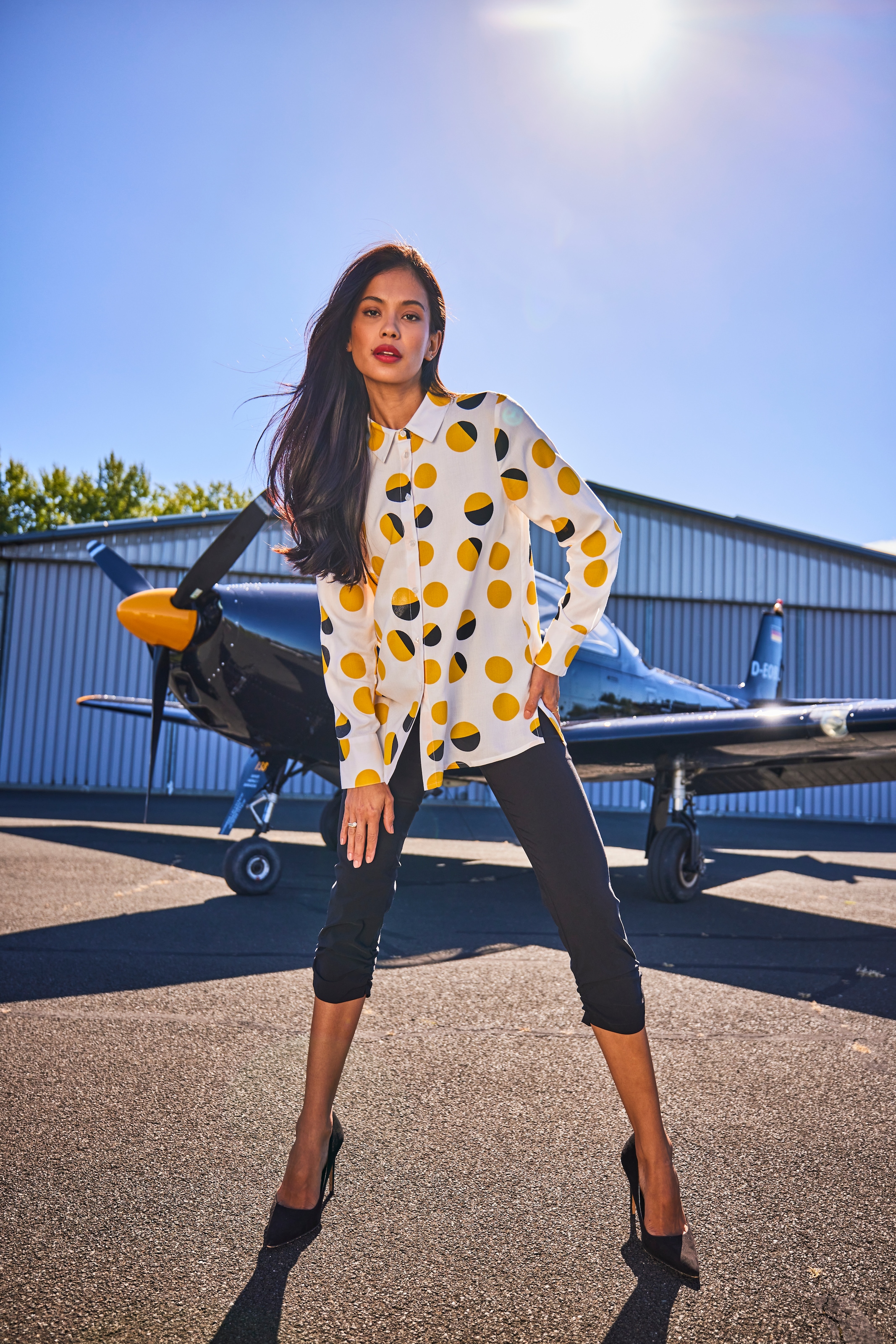 Aniston SELECTED Longblazer mit modischem Reverskragen und gerafften Ärmeln