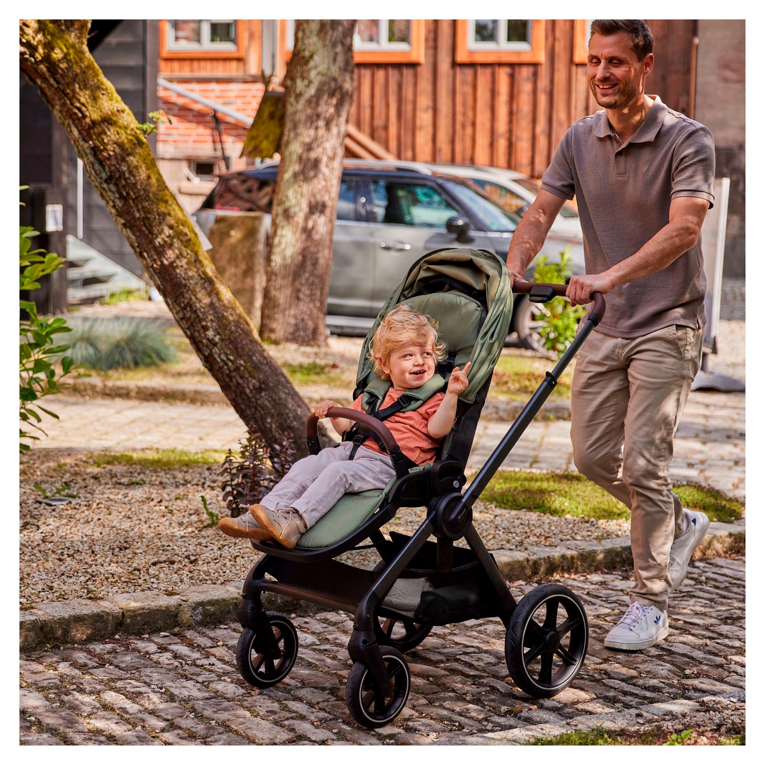 Hauck Kombi-Kinderwagen »Comfort N Care« 22 kg Belastbarkeit bis 22 kg