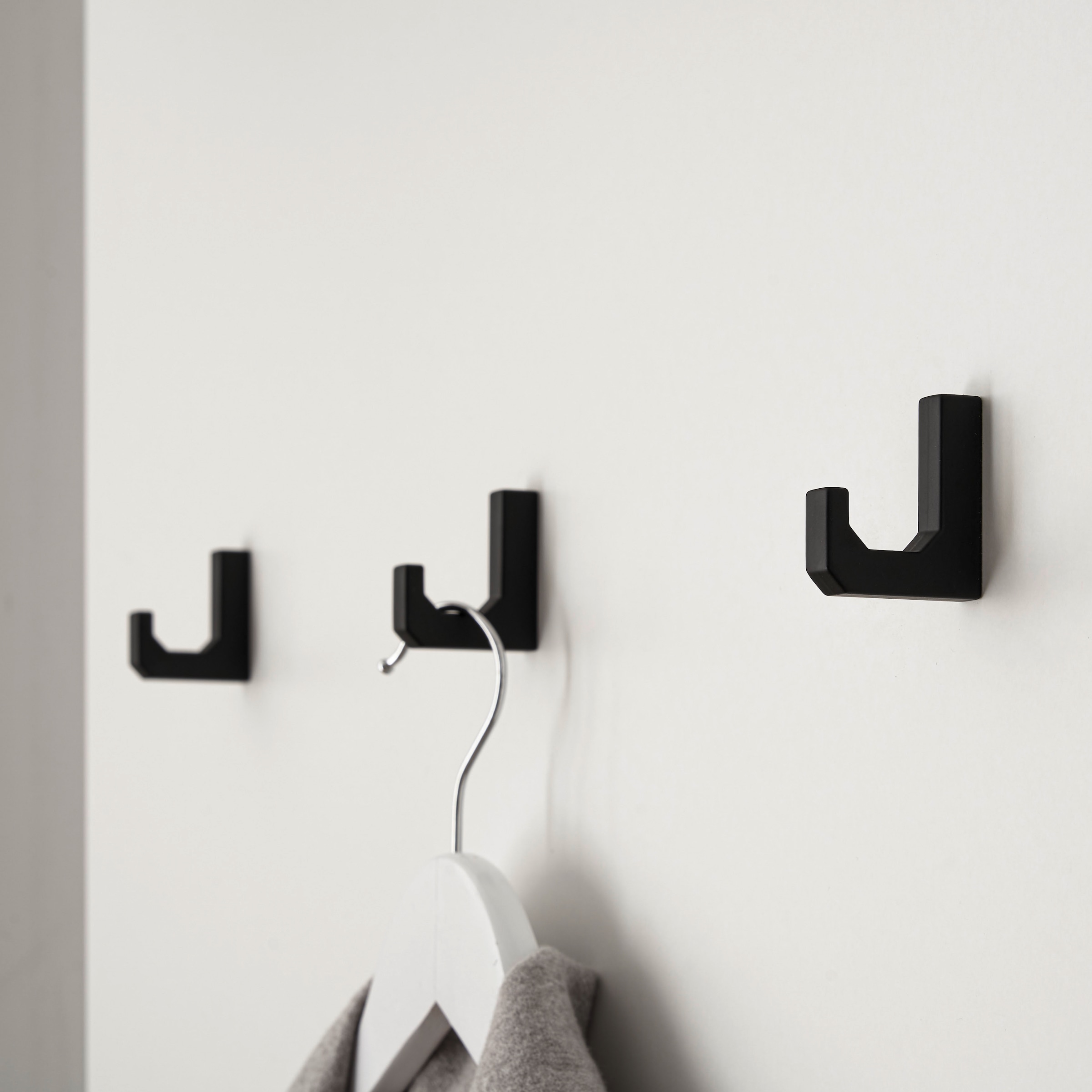 Home affaire Ensemble de vestiaires »Cantara, moderne Garderobe, Komplettset mit viel Stauraum« Ensemble complet, 4 cuis tlg.