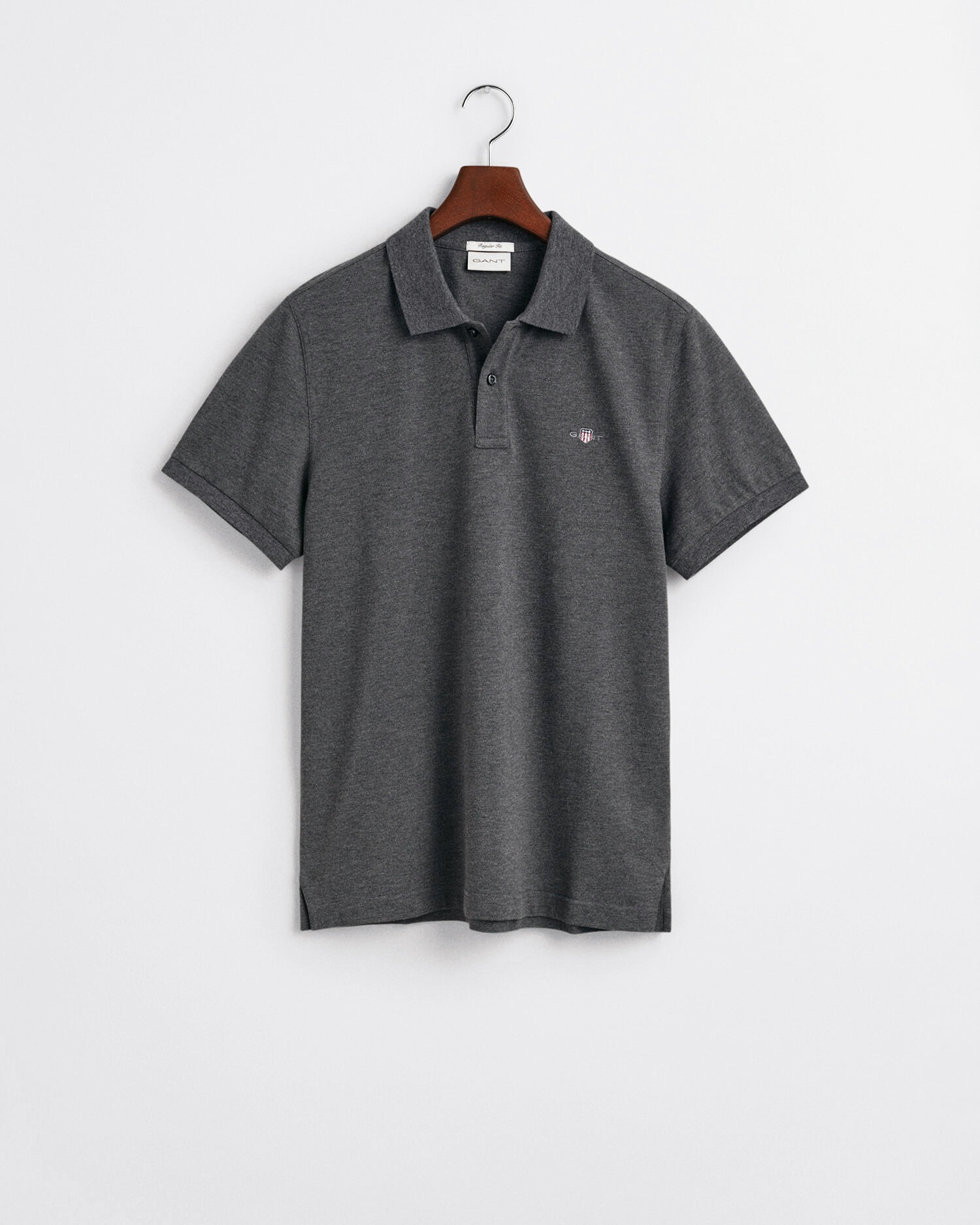 Gant Polo »REG SHIELD SS PIQUE POLO« mit Logo und Flachstrickkragen 100% Baumwolle Pique