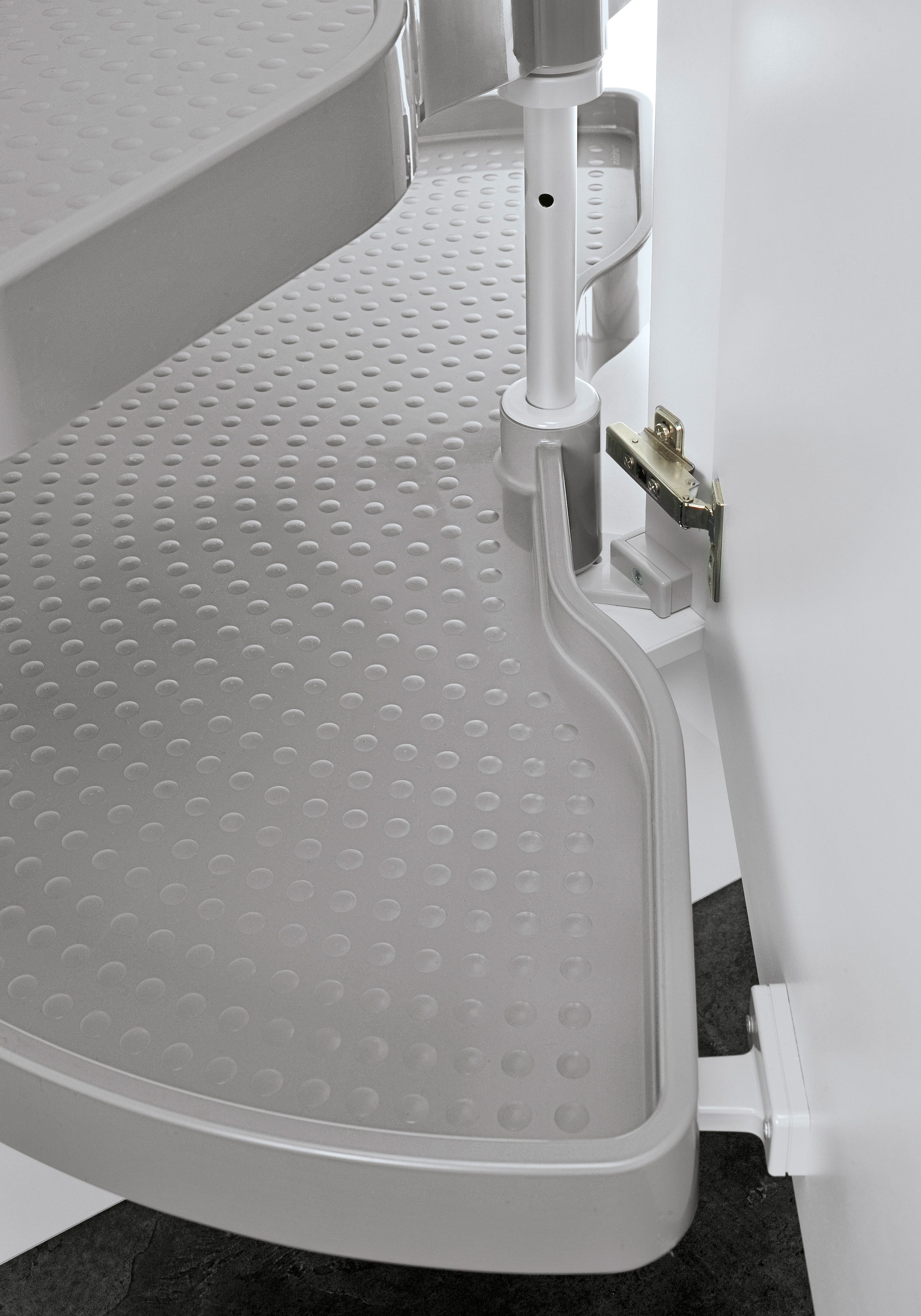 OPTIFIT Armoire basse 1/2 Karussellböden für Eckunterschränke,